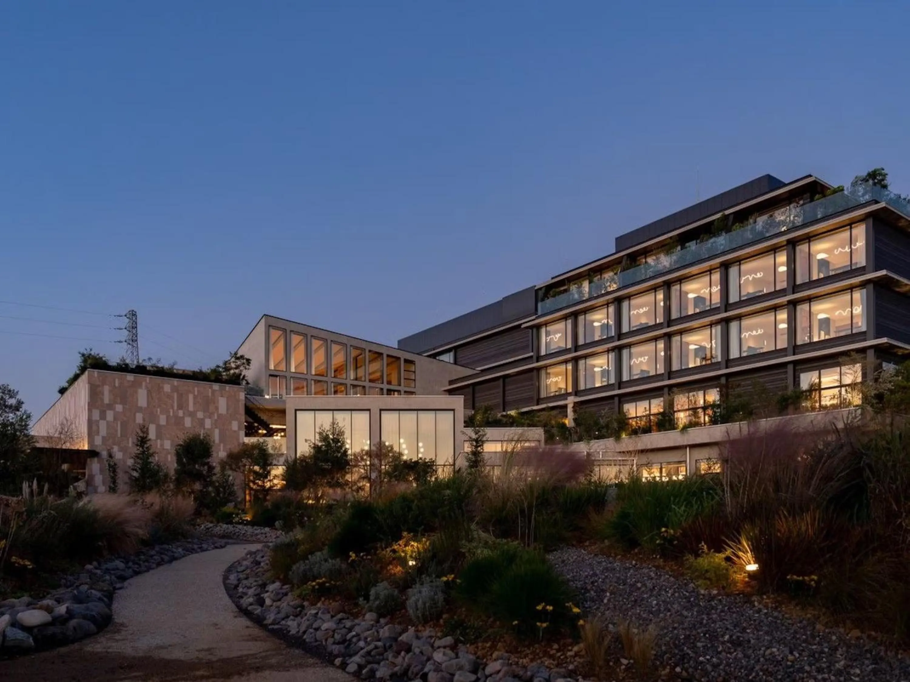 Property building in GREENITY IWATA