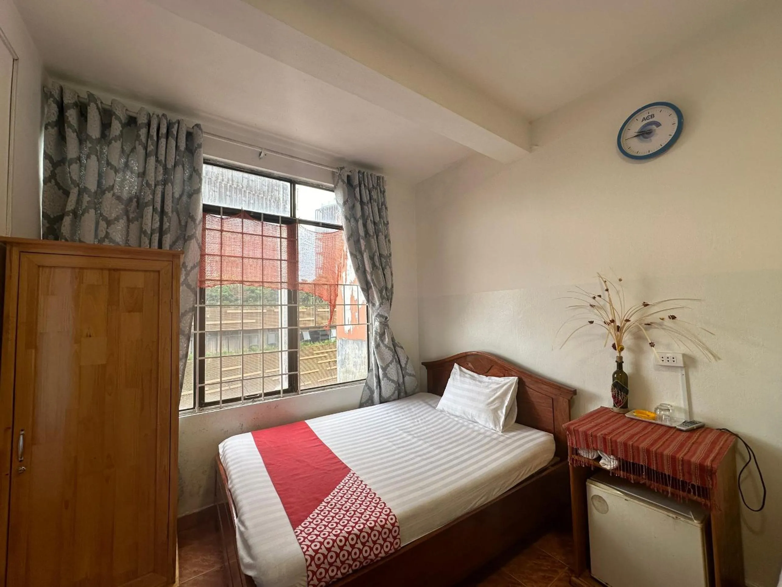 Bedroom, Bed in OYO 1233 Yen Quyen Hotel