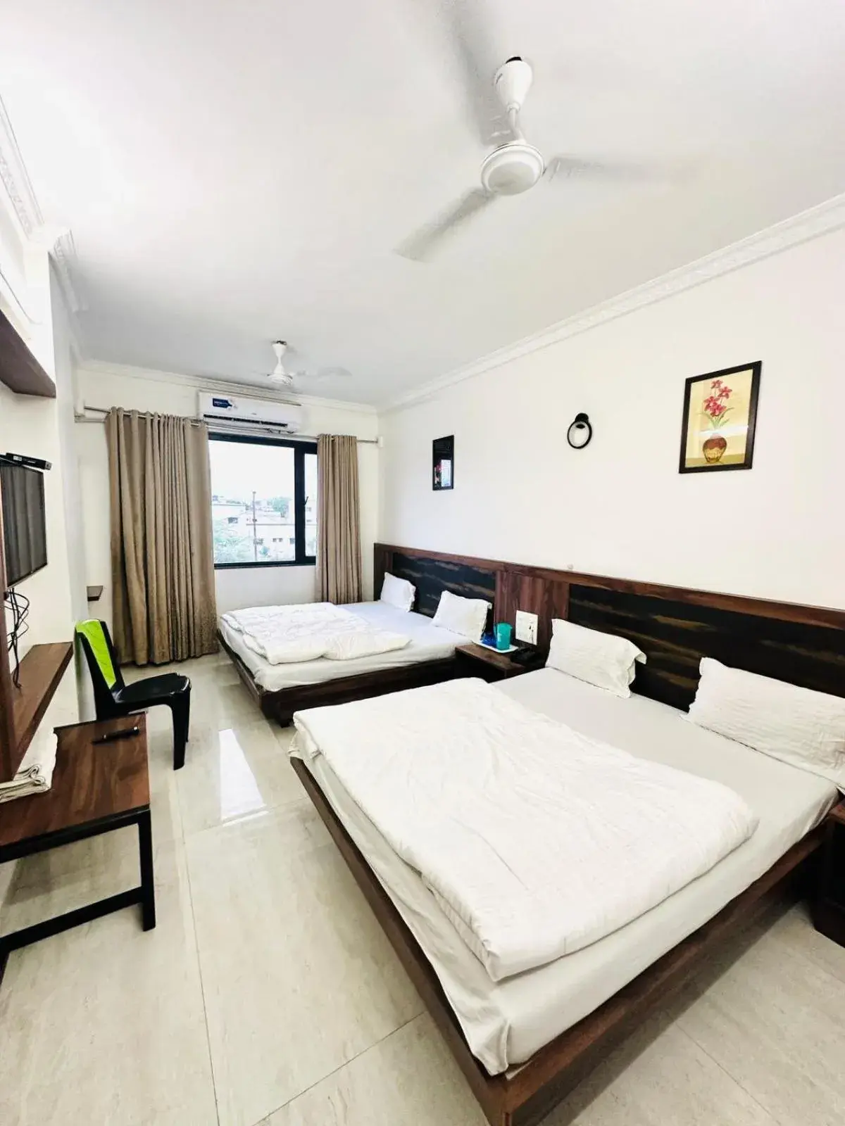 HOTEL SHREE SAI HOTEL SHREE SAI