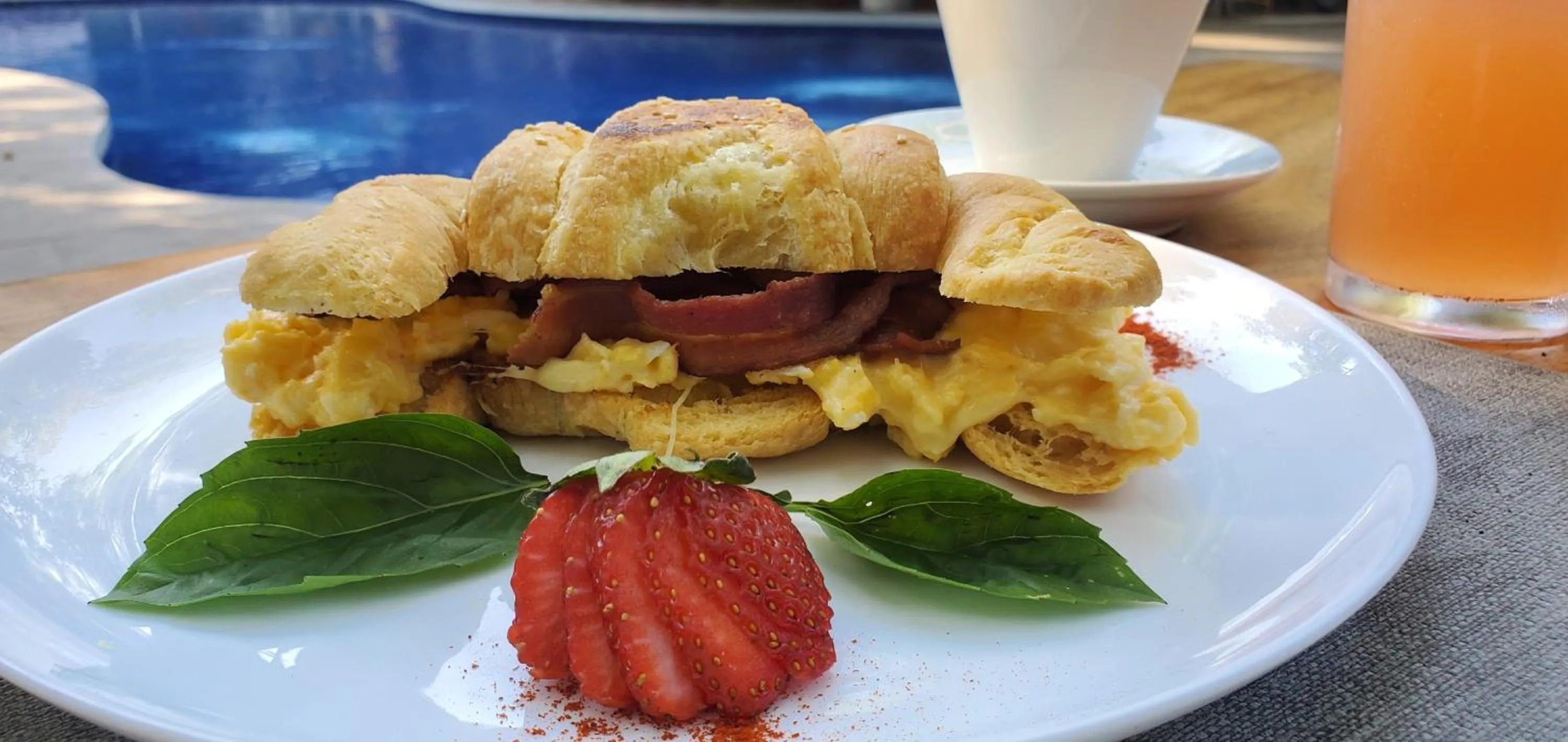 Food in ECOTICA Boutique Hotel & Spa