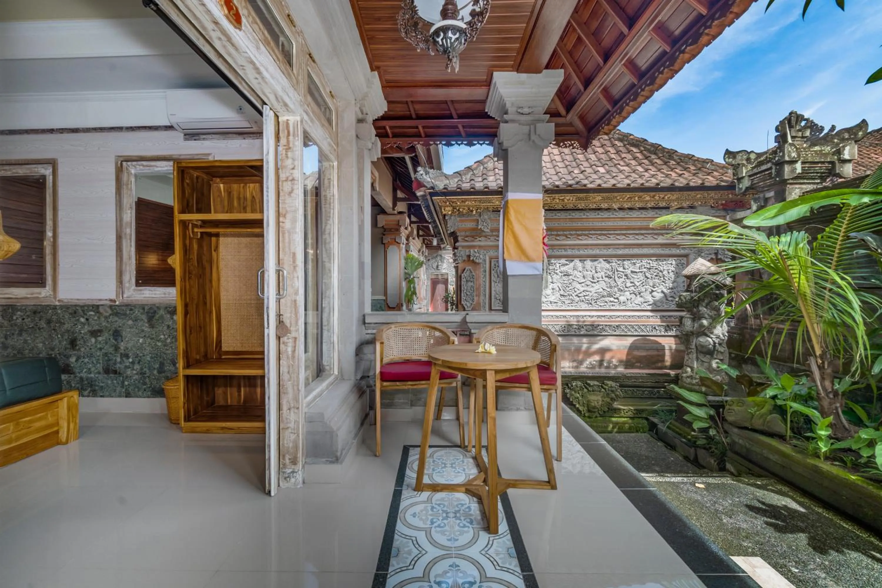 Bed in Indra Homestay Ubud by Luxury Degree