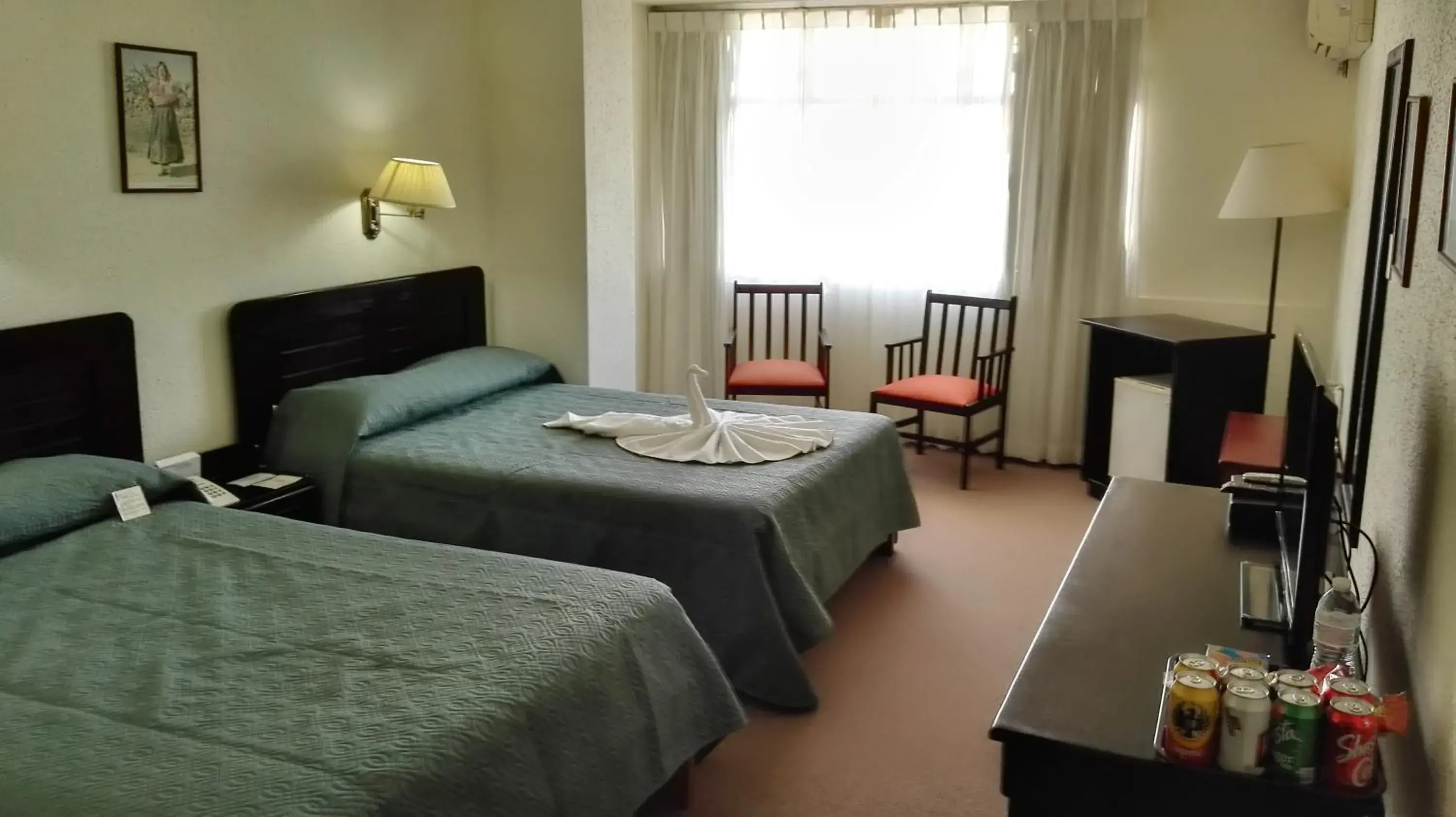 Quadruple Room in Hotel Maragato Quadruple Room in Hotel Maragato