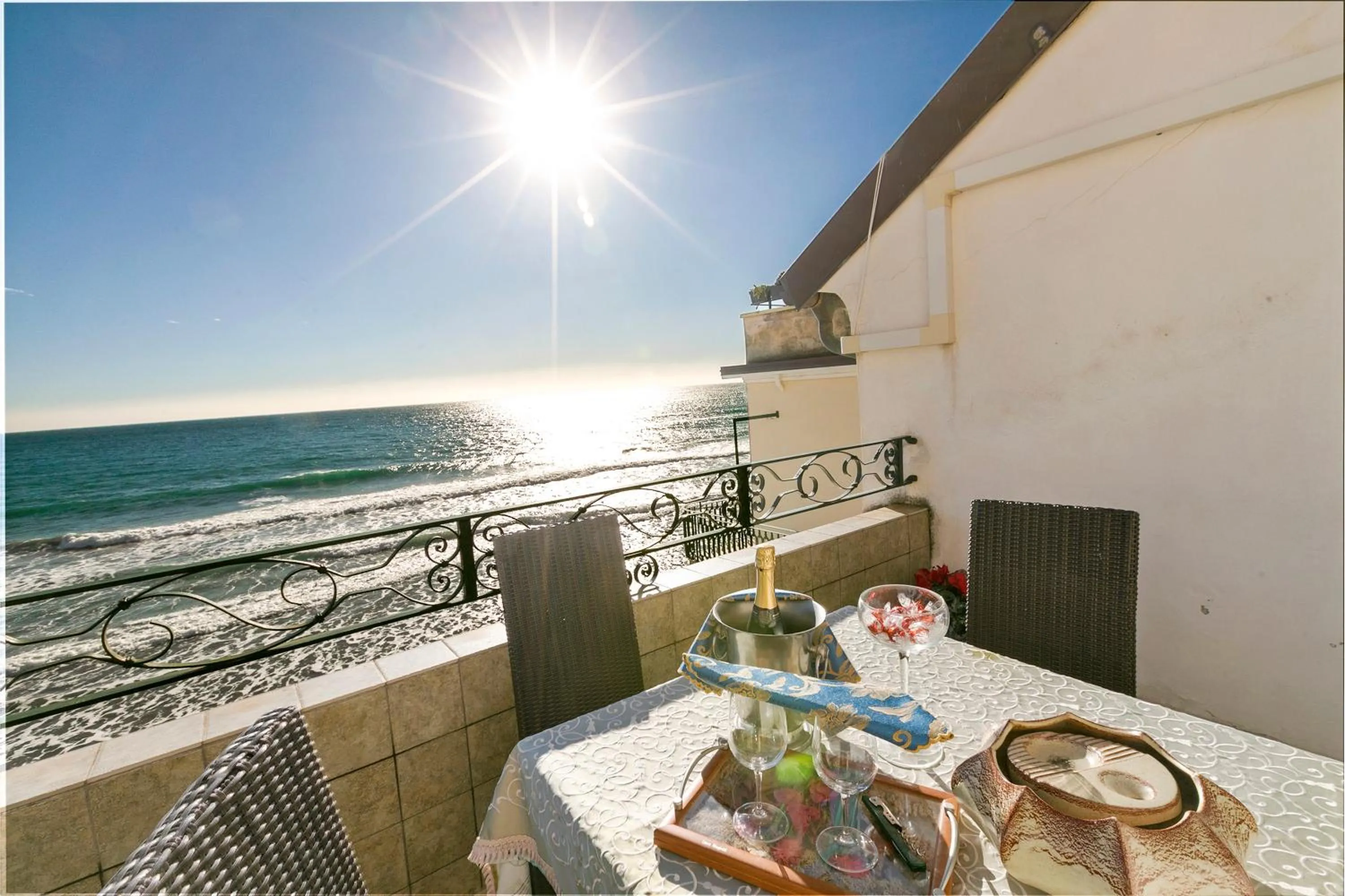 Balcony/Terrace in B&B Da Giueli Rooms On The Seafront