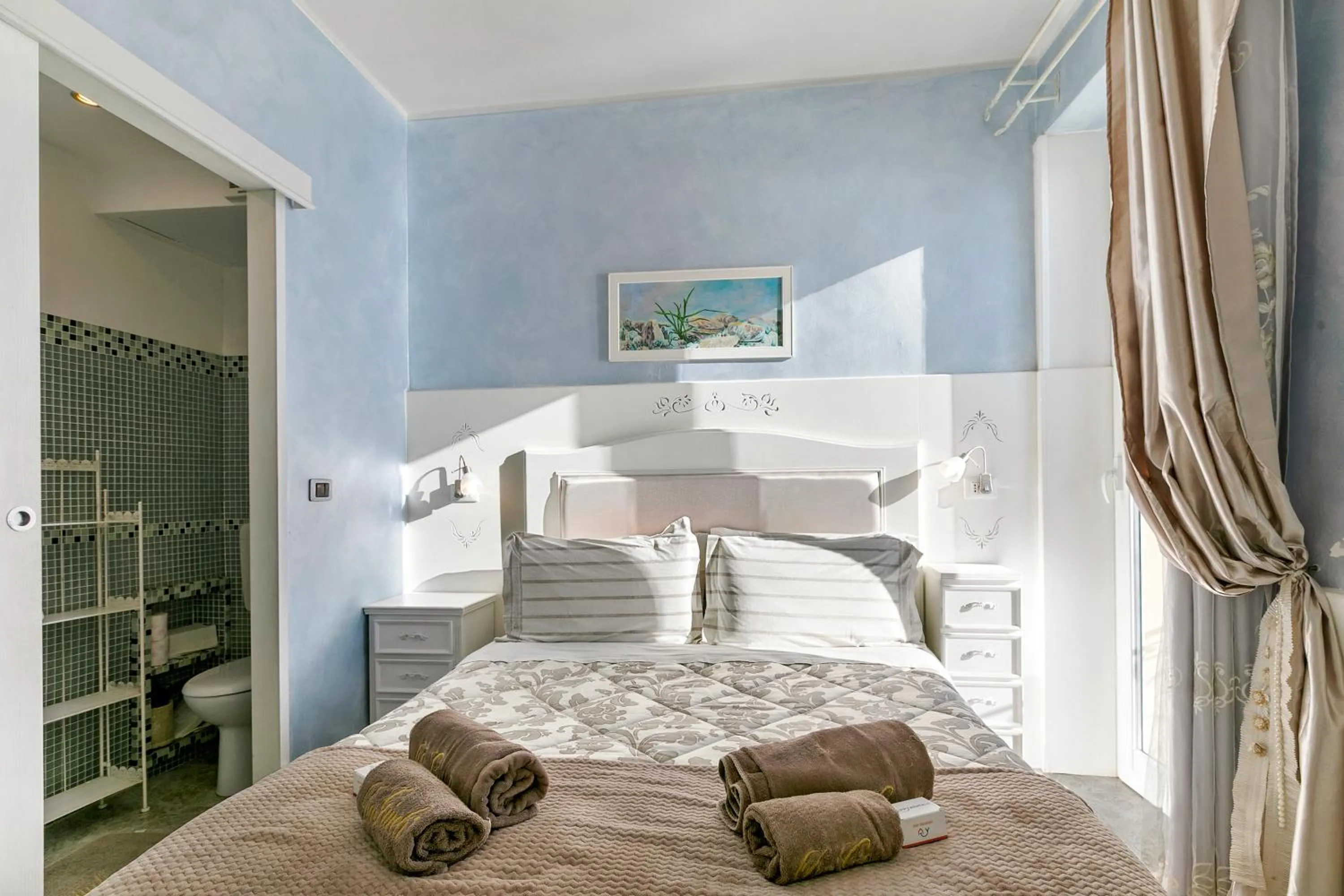 Bedroom, Bed in B&B Da Giueli Rooms On The Seafront