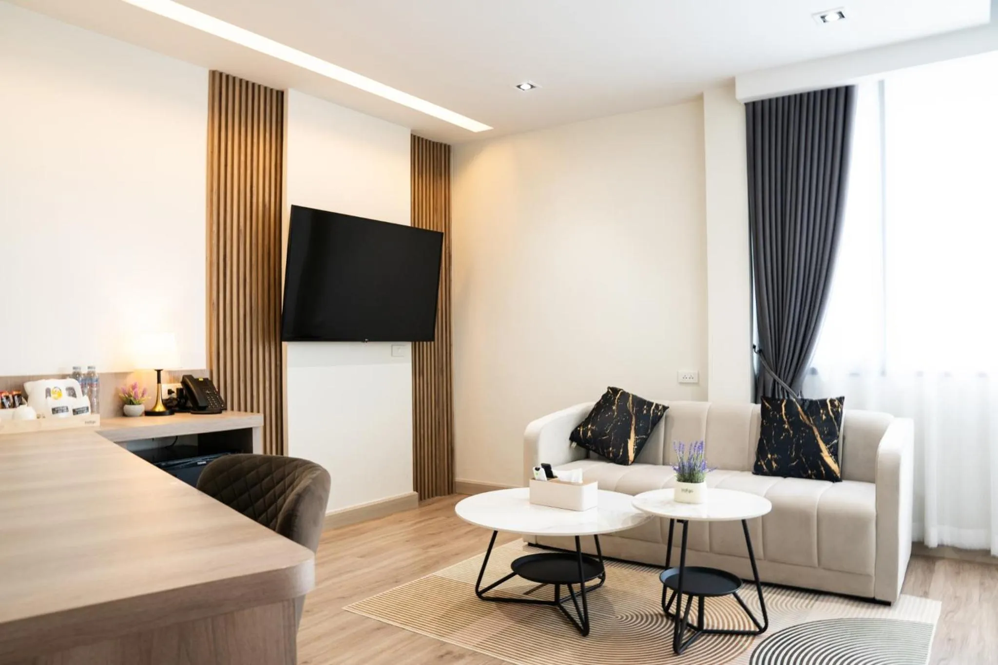 Seating area, Bed in indigo Hotel Hatyai