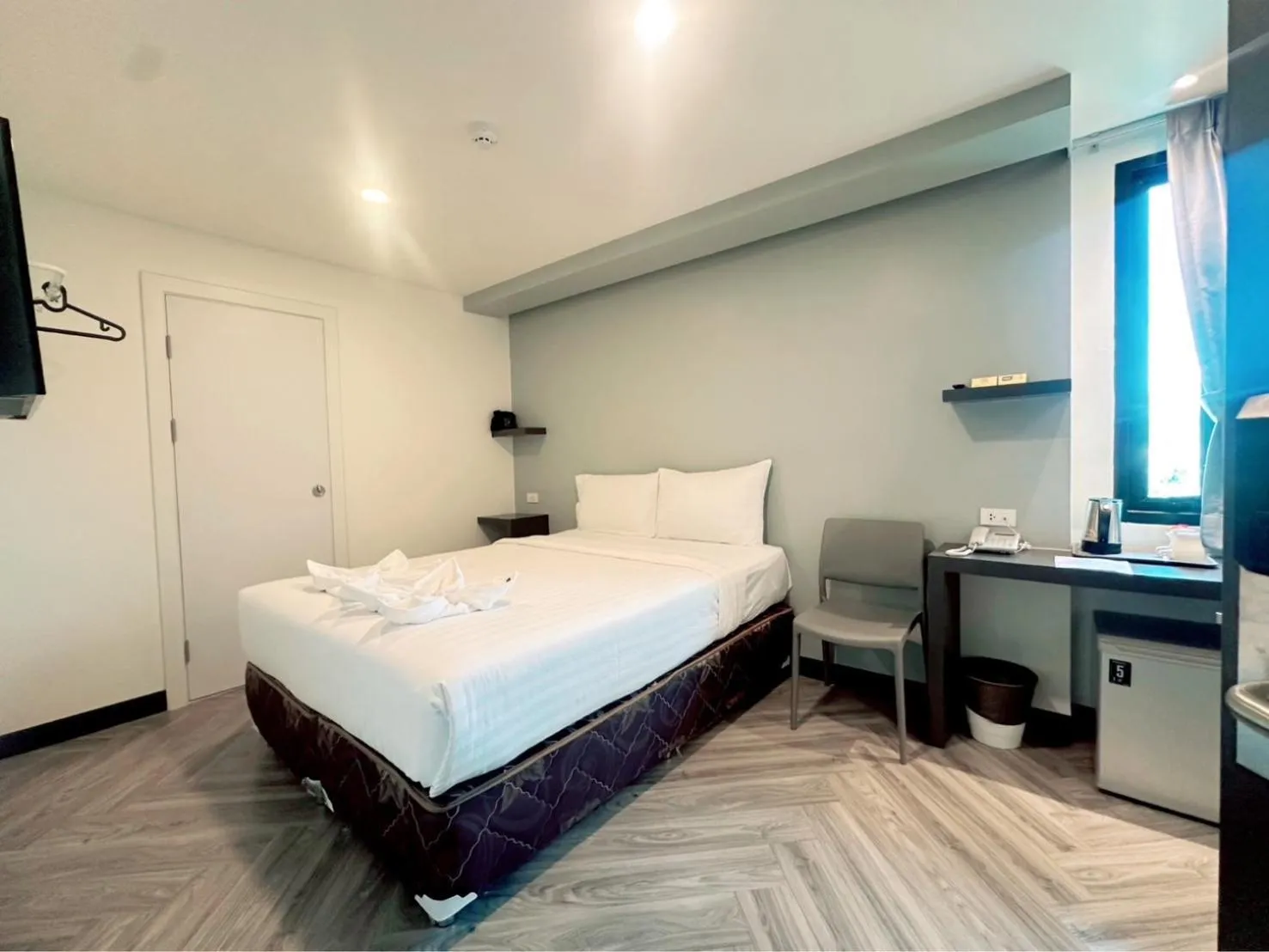 Bed in 14 Sathorn Hotel