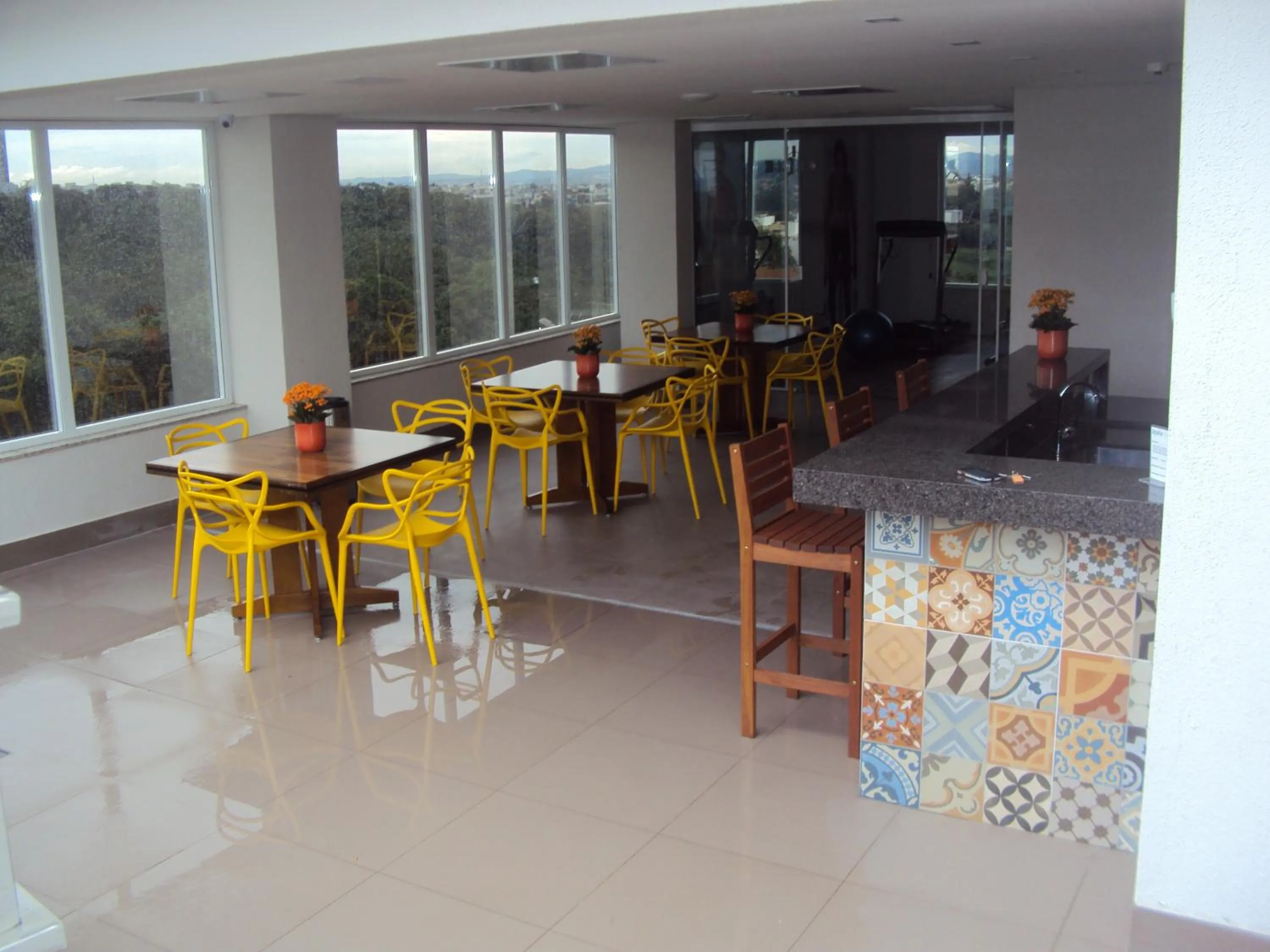 Swimming pool in AlphaPark Hotel