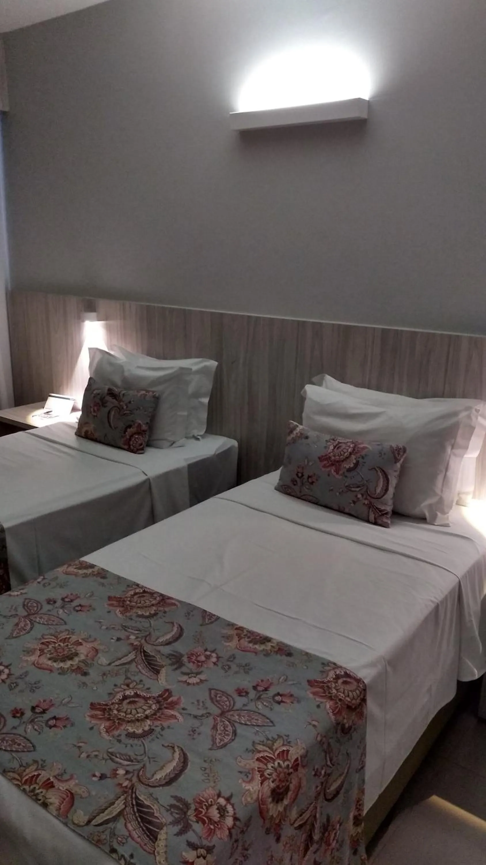 Bed in AlphaPark Hotel