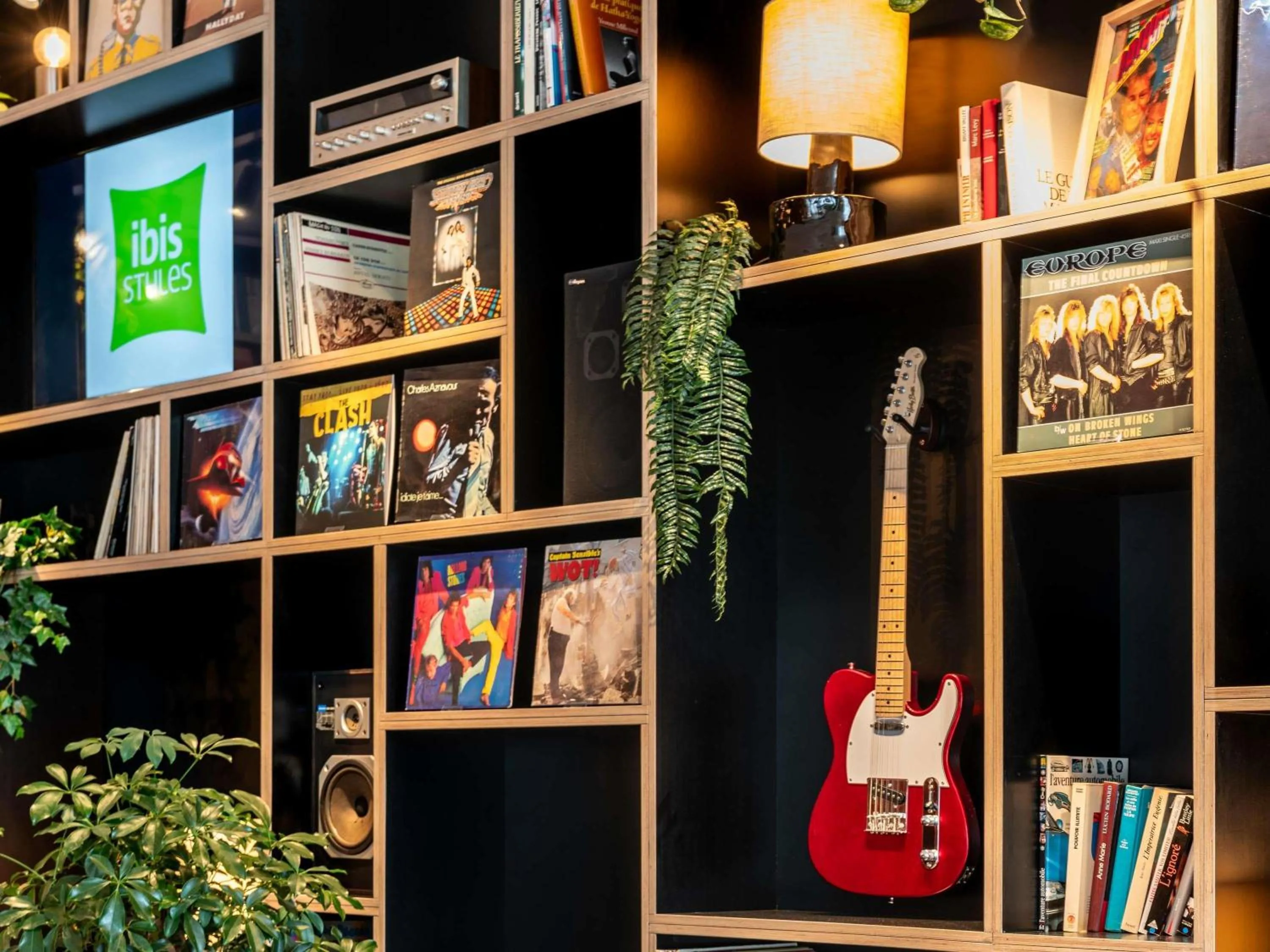 Property building in ibis Styles Paris Villejuif