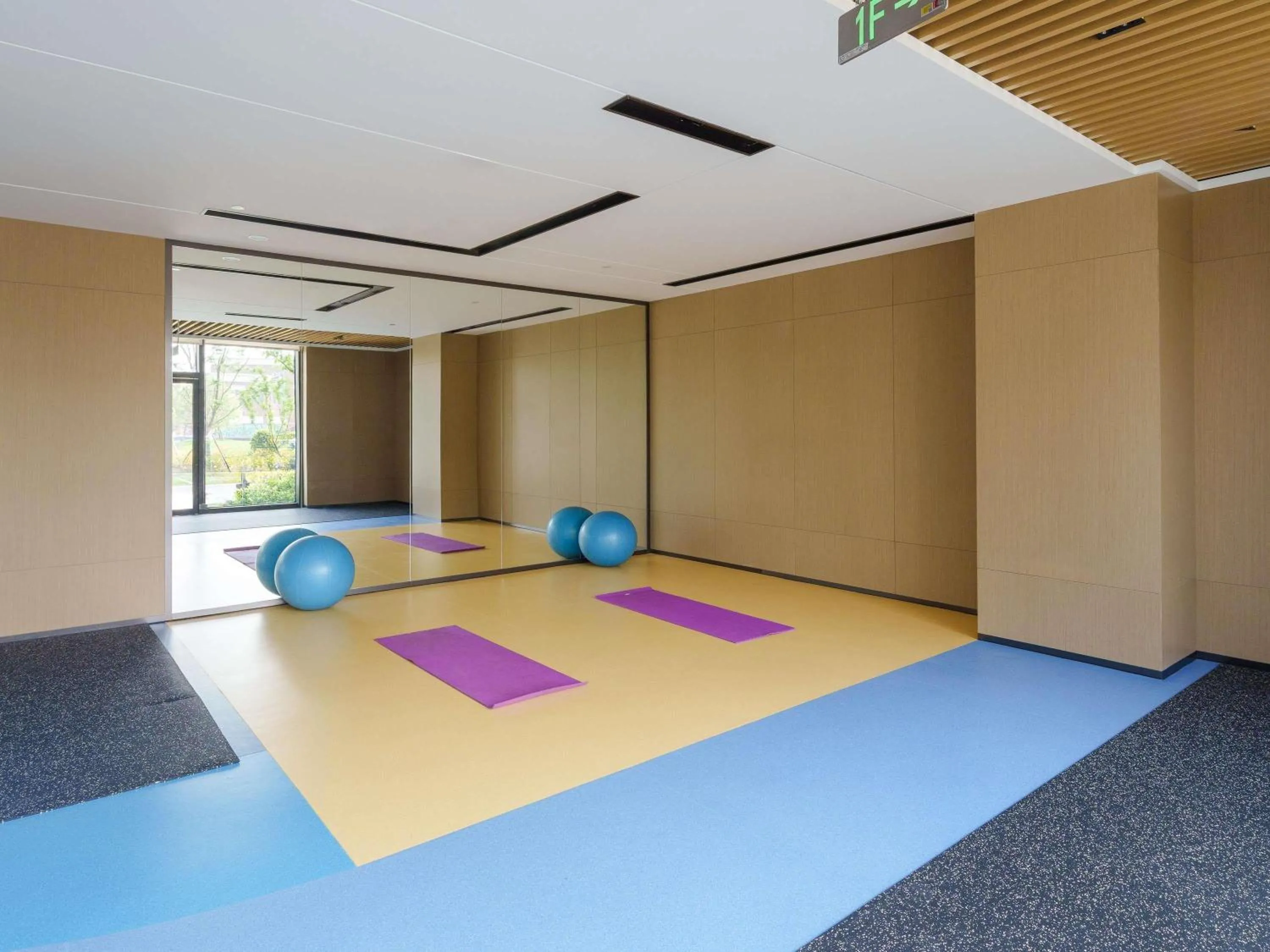 Fitness centre/facilities in Novotel Nanjing Airport
