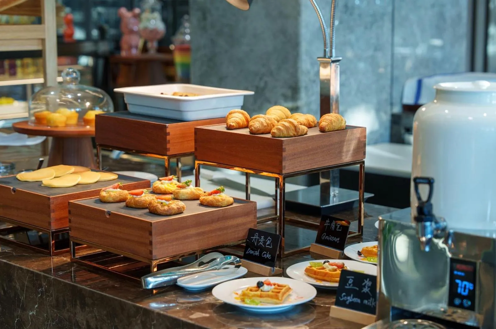 Breakfast in Novotel Nanjing Airport