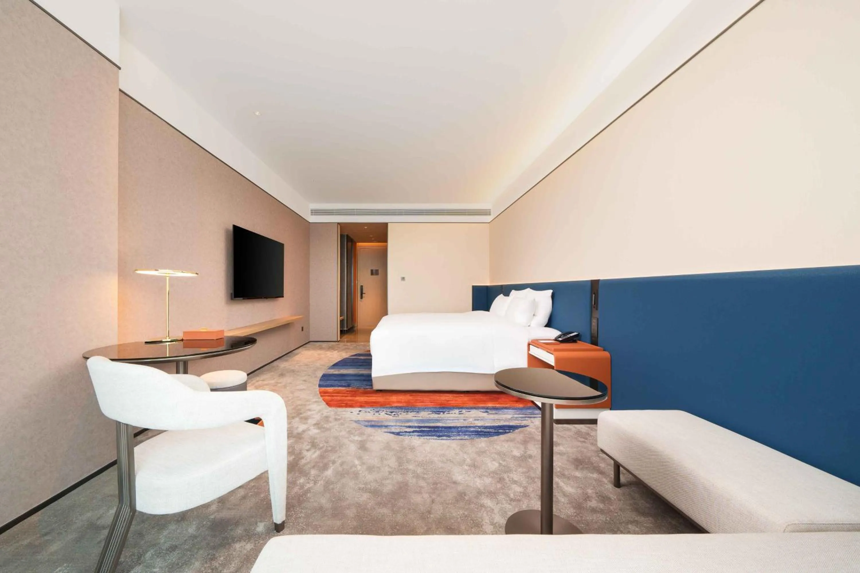 Bed in Novotel Nanjing Airport