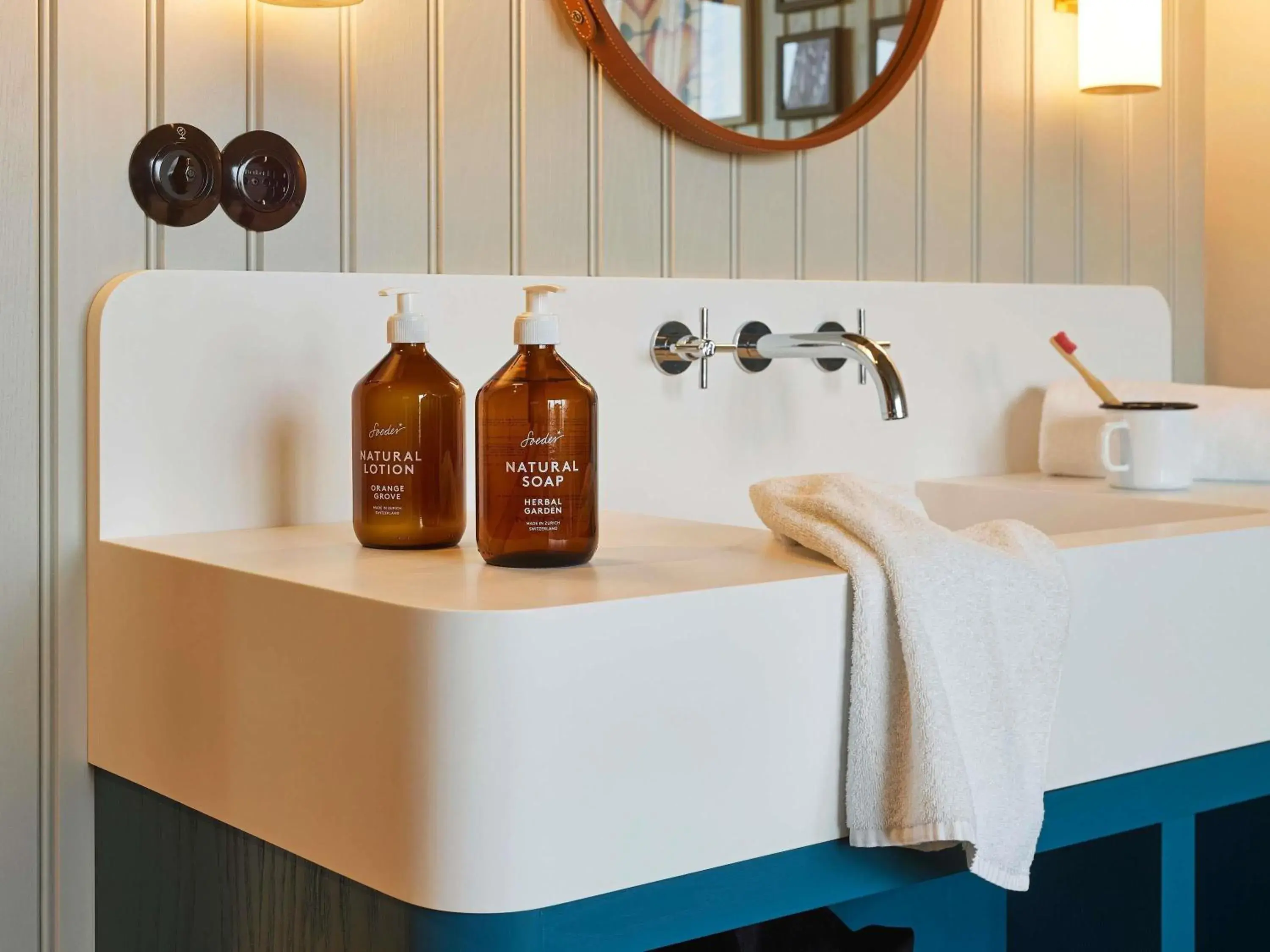 Gigantic in 25hours Hotel Paper Island Gigantic in 25hours Hotel Paper Island