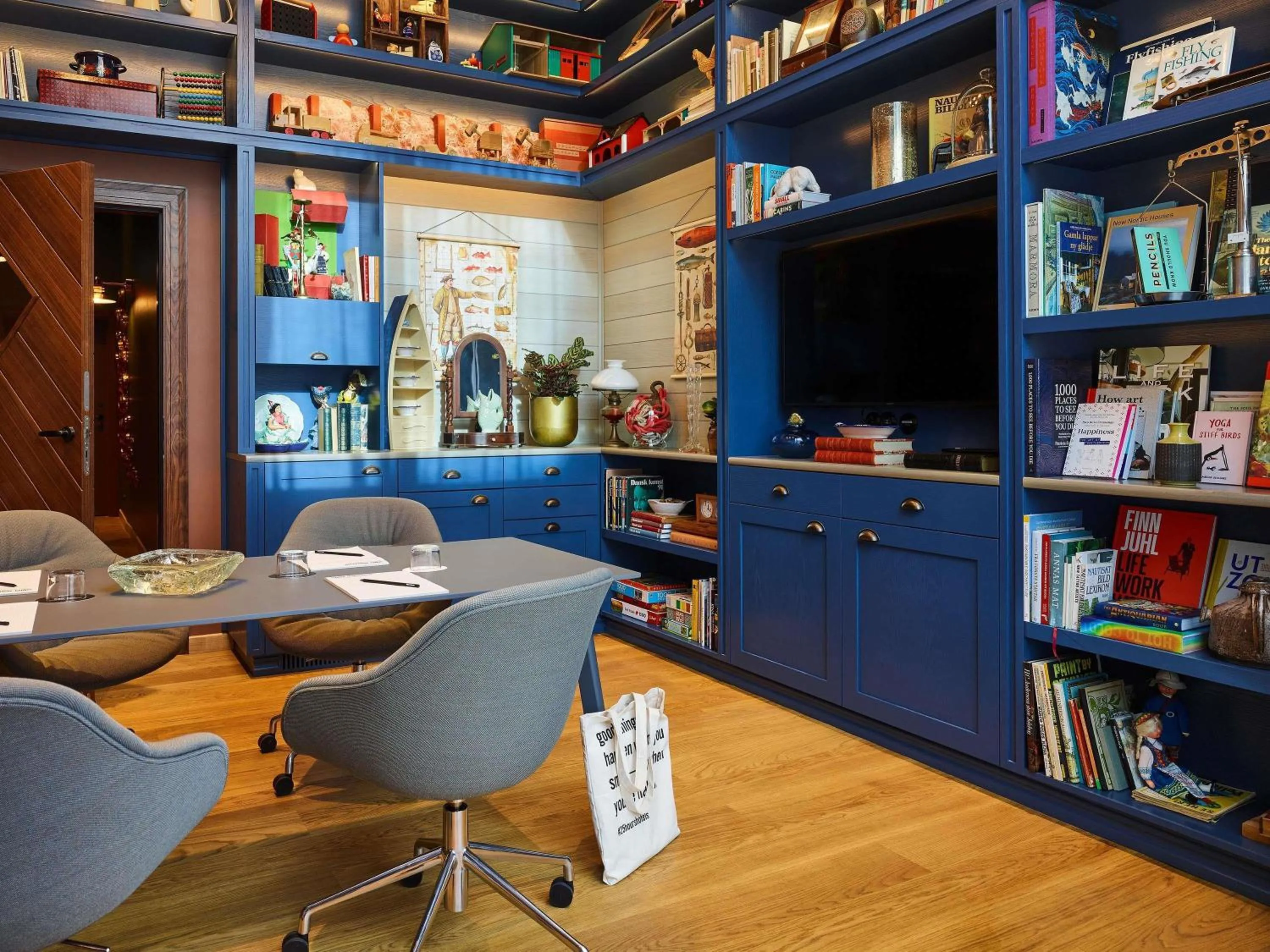 Meeting/conference room in 25hours Hotel Paper Island