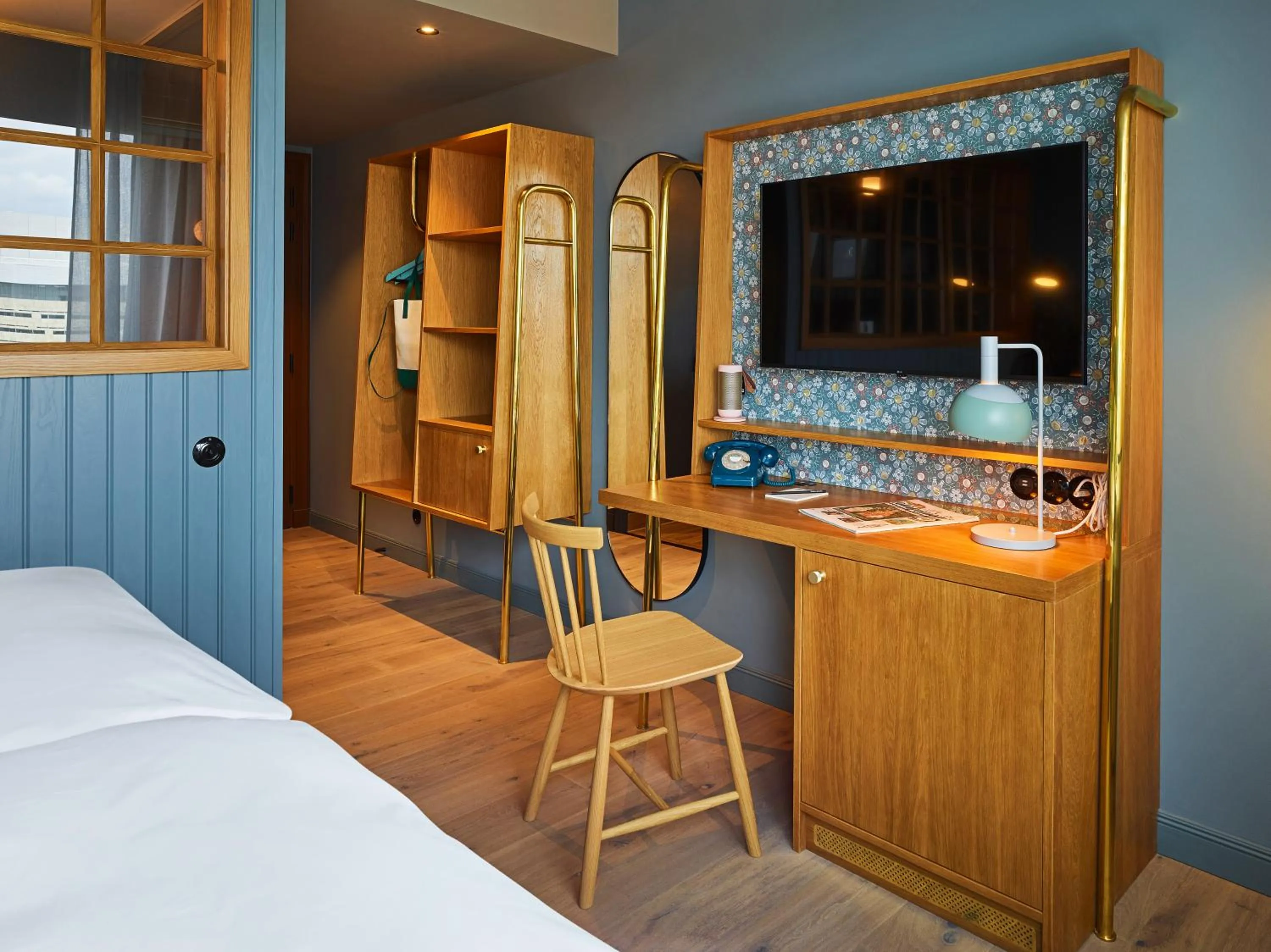 Photo of the whole room, Bed in 25hours Hotel Paper Island