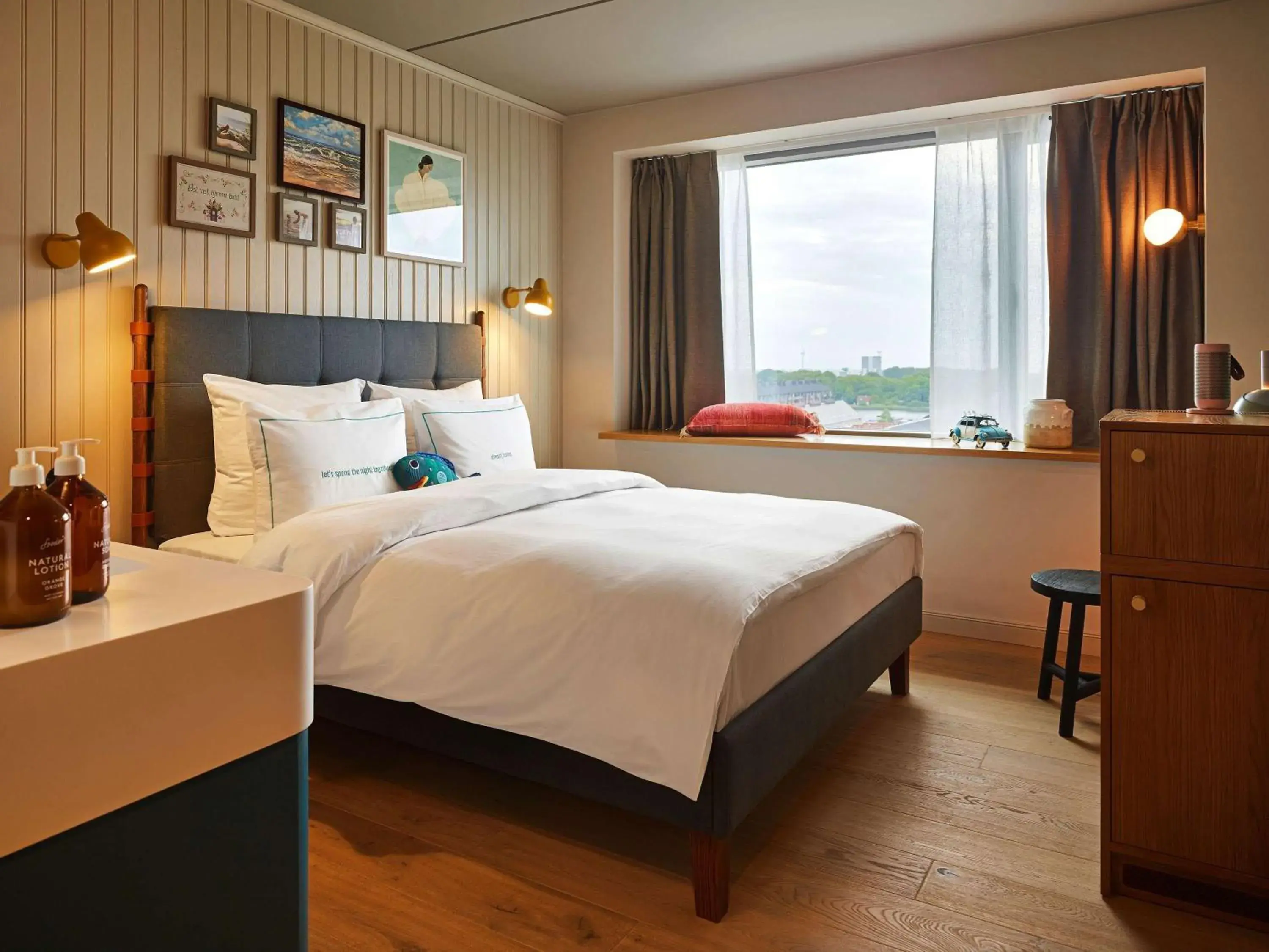 Bedroom, Bed in 25hours Hotel Paper Island Bedroom, Bed in 25hours Hotel Paper Island