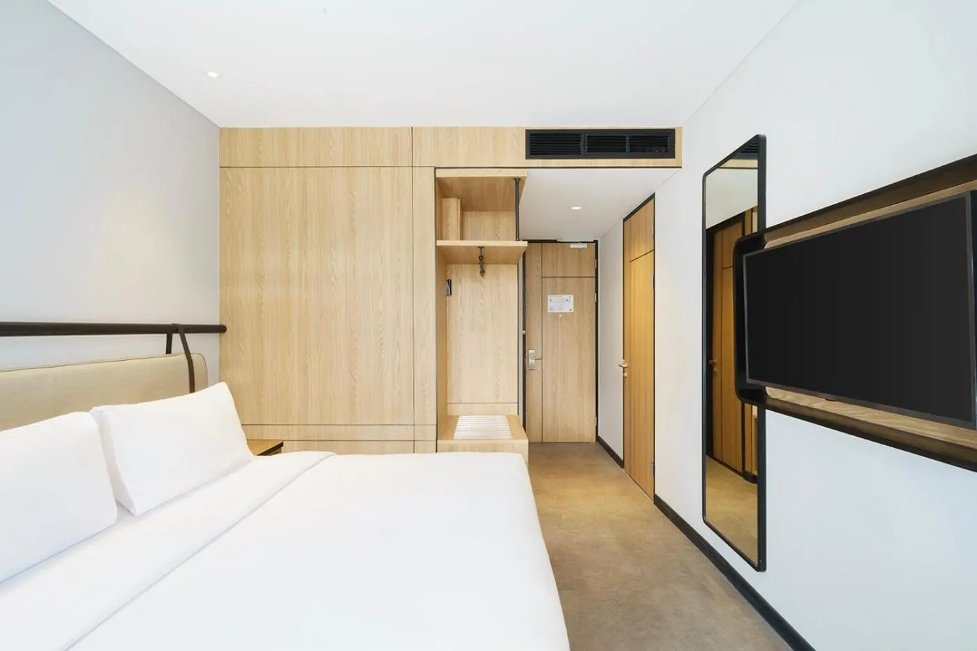 Bedroom, Bed in ibis Jakarta Raden Saleh