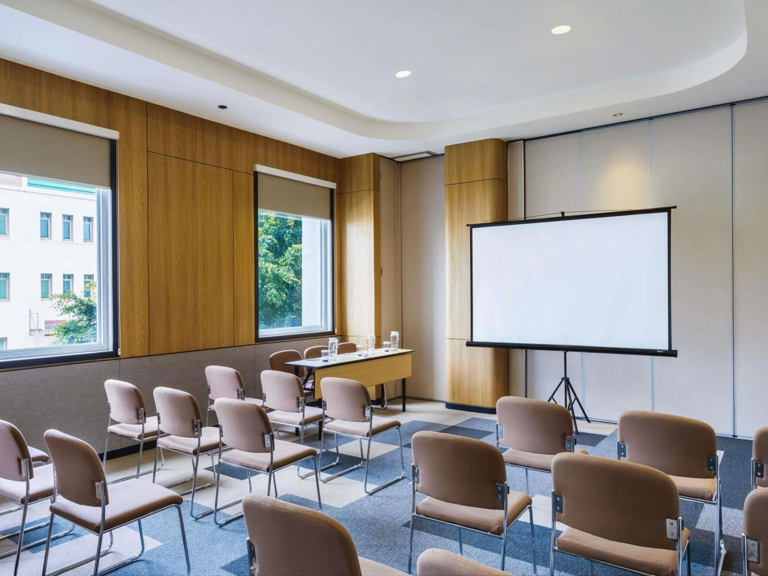 Meeting/conference room in ibis Jakarta Raden Saleh