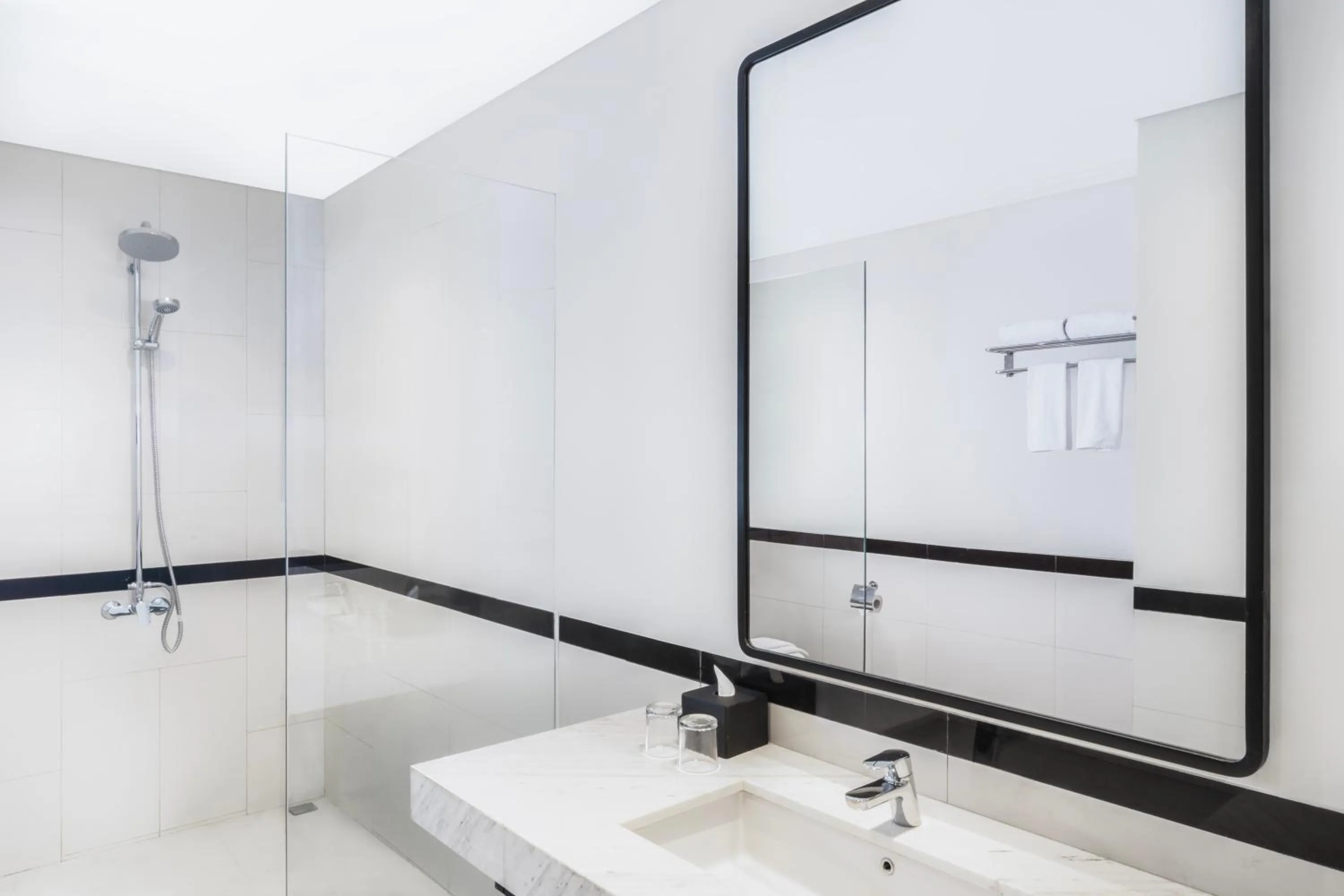 Bathroom in ibis Jakarta Raden Saleh