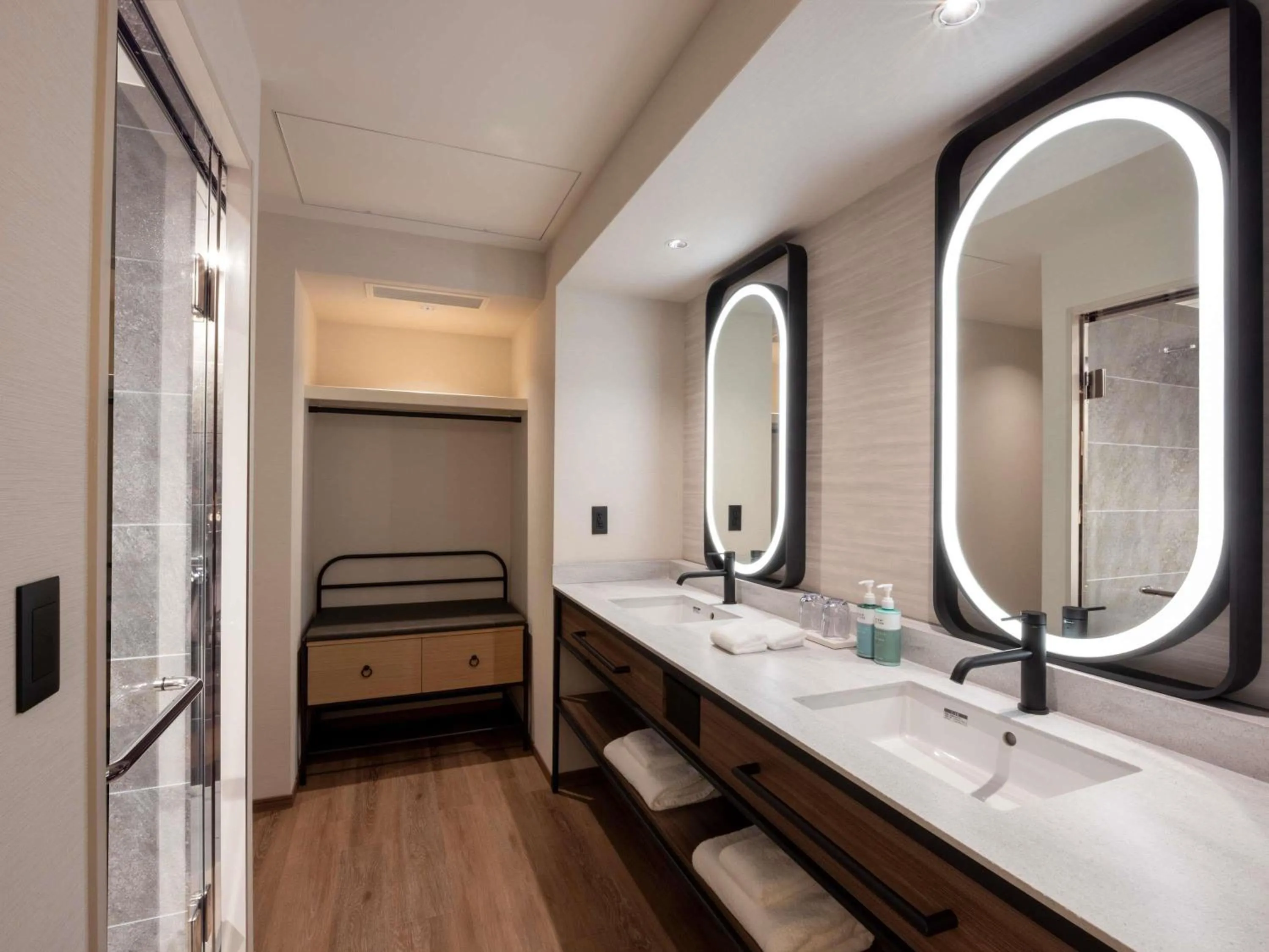 Bedroom, Bed in Novotel Nara