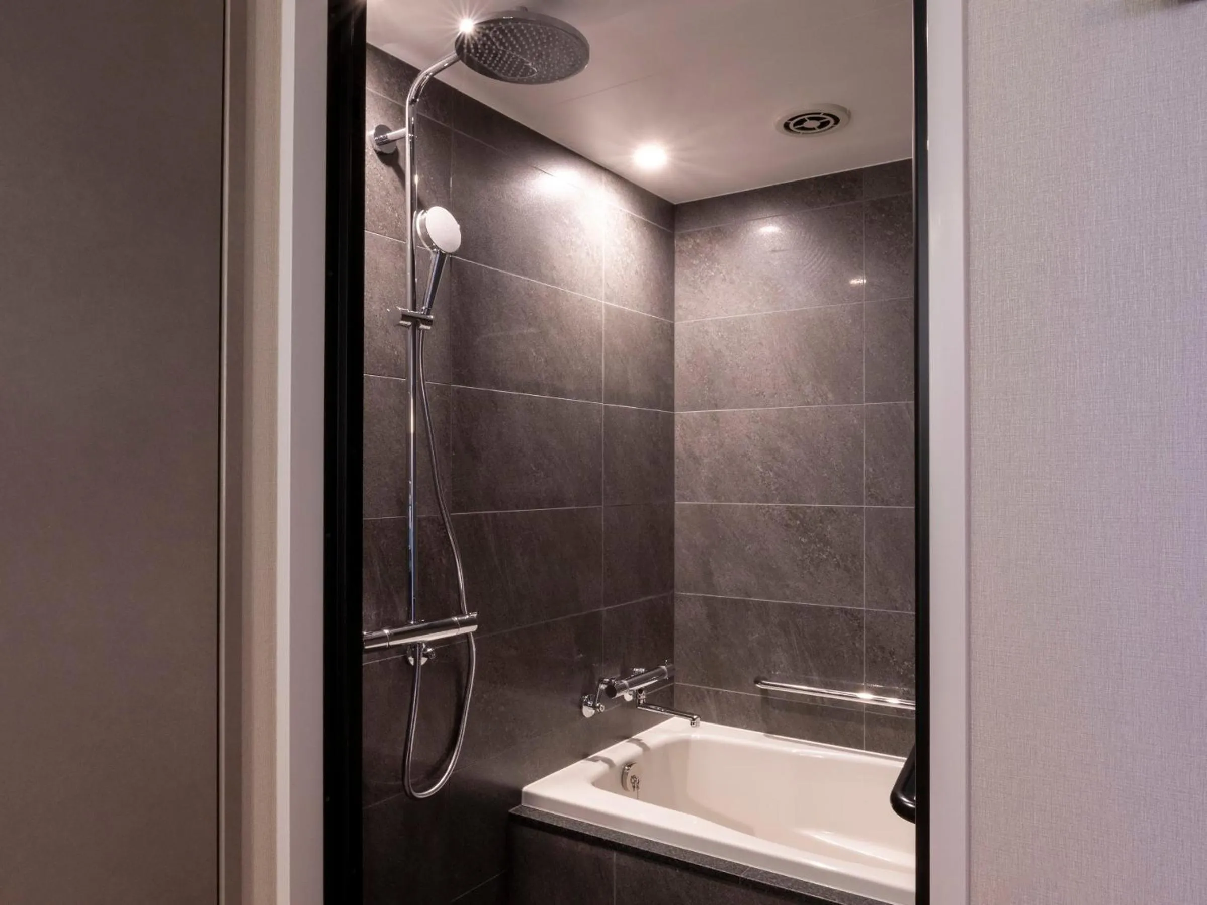 Bath in Novotel Nara