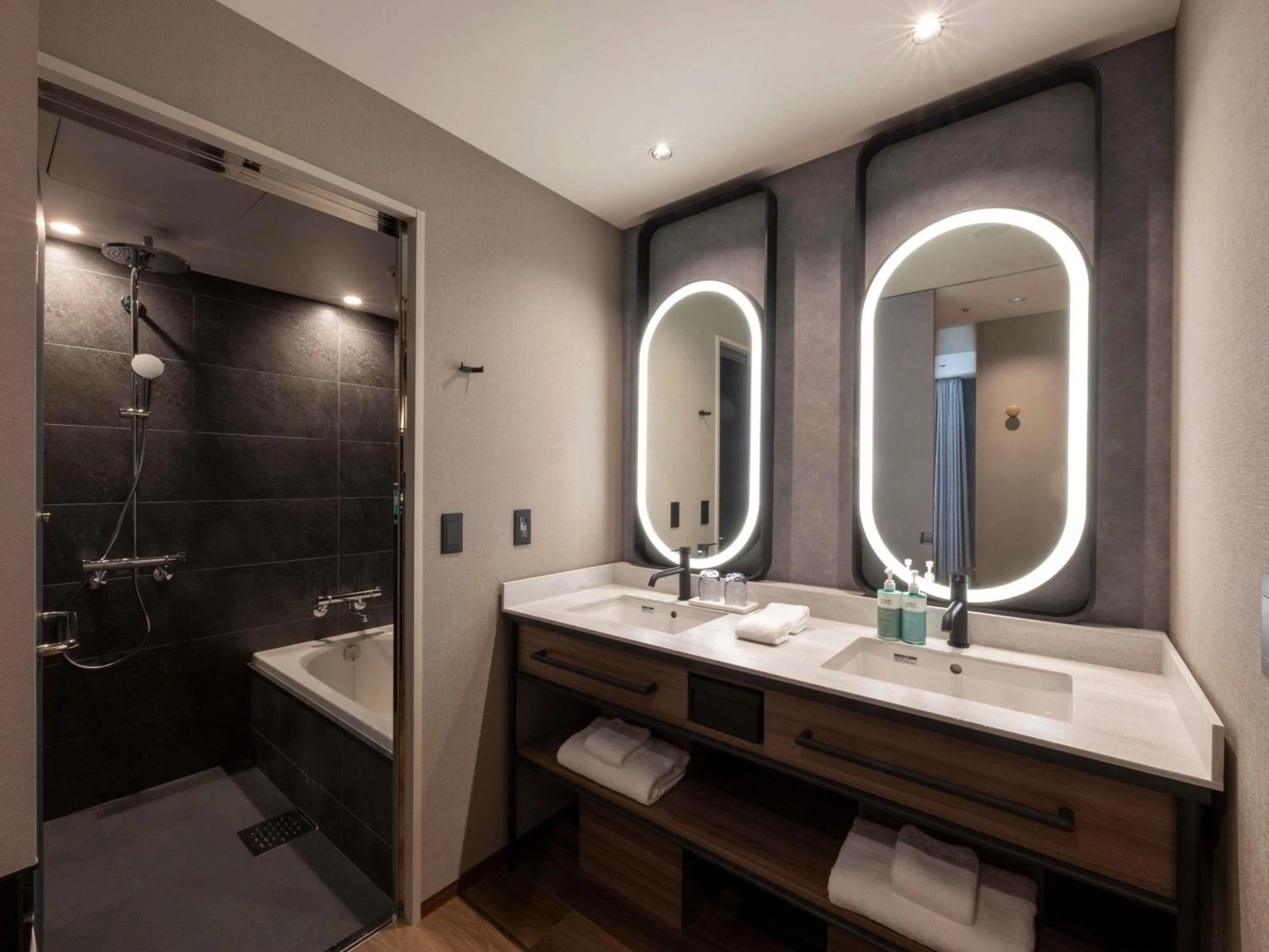 Bedroom in Novotel Nara