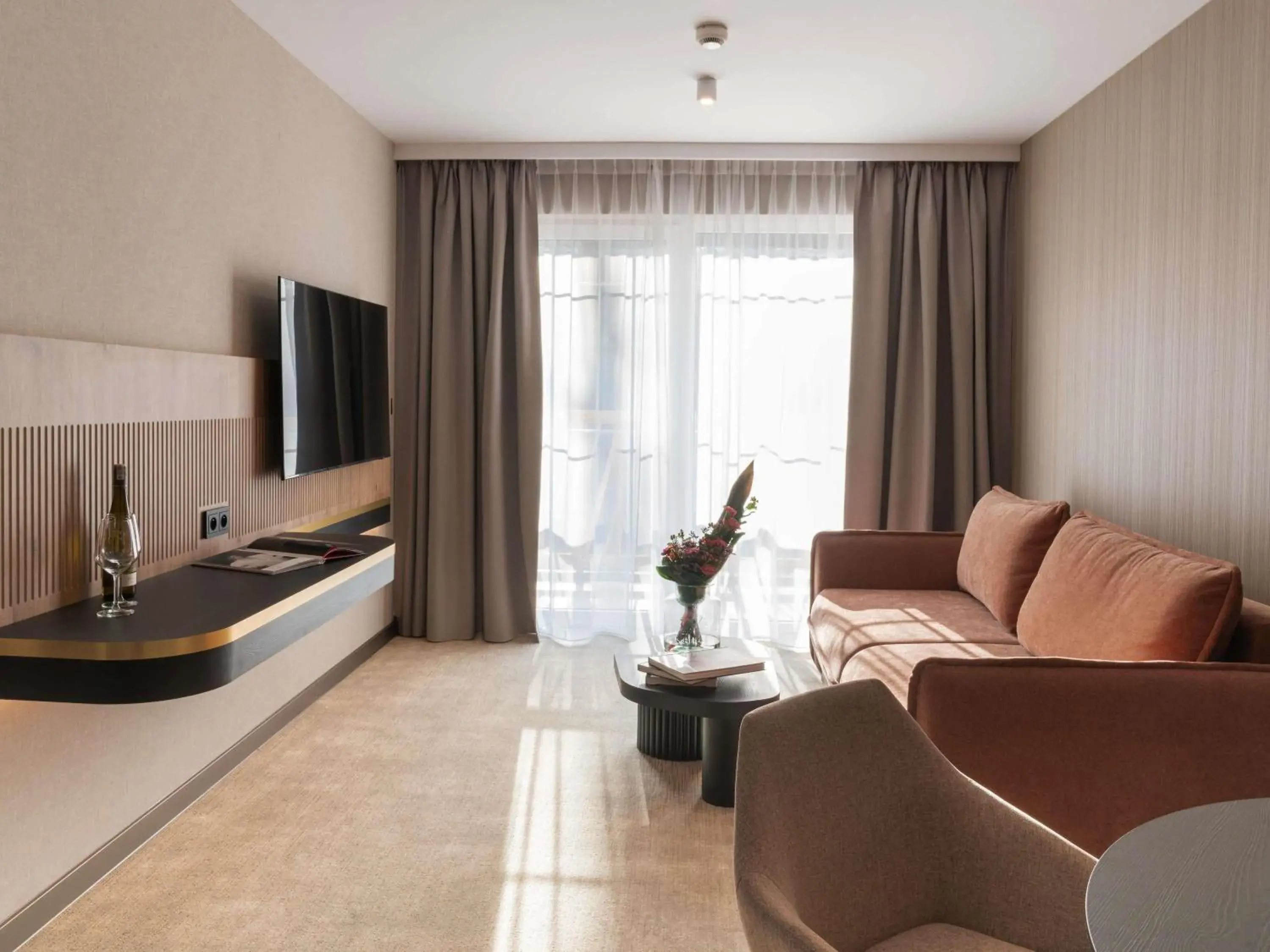 Bedroom in Mövenpick Resort & Spa Karpacz Bedroom in Mövenpick Resort & Spa Karpacz