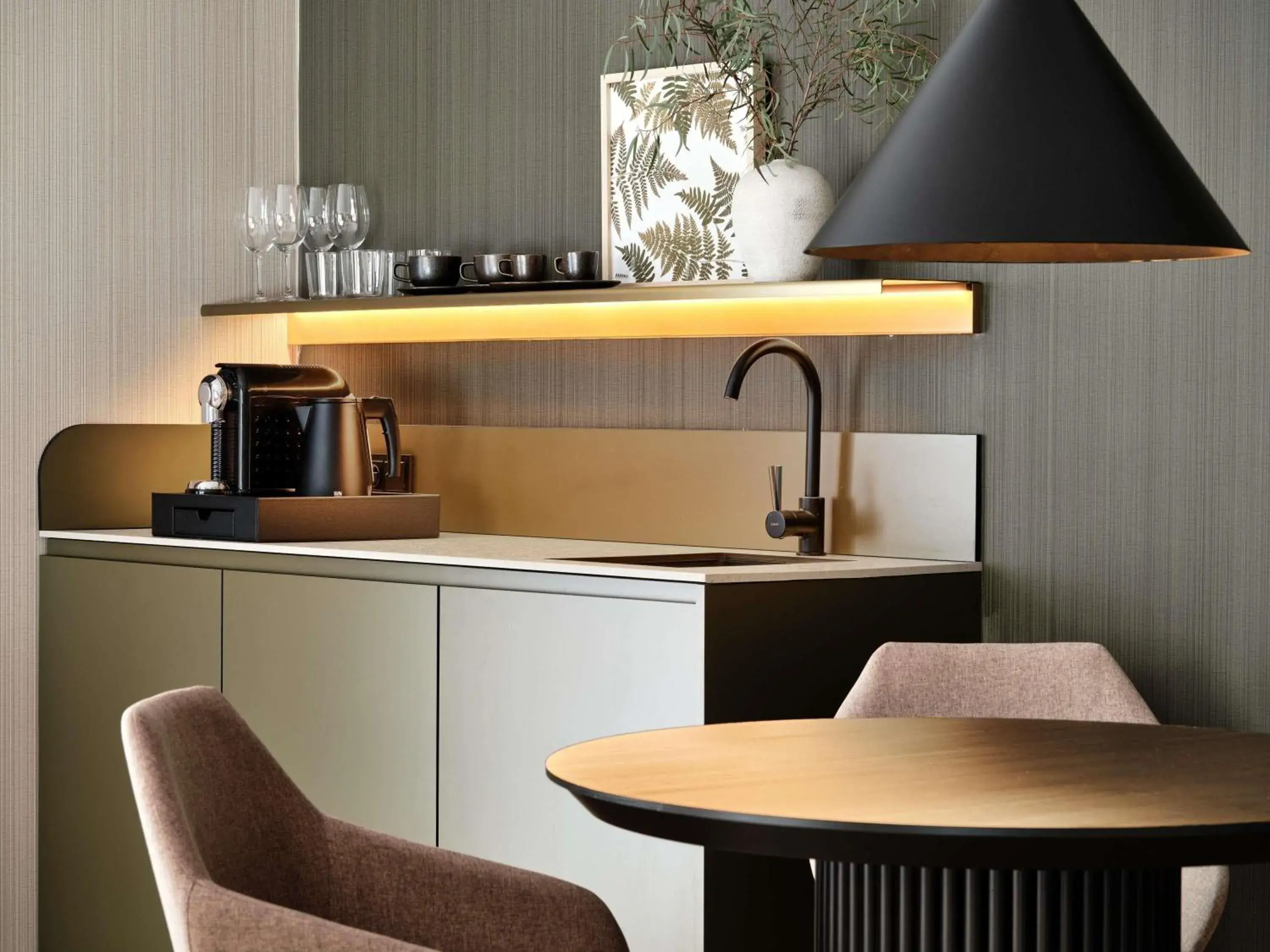 Bedroom in Mövenpick Resort & Spa Karpacz Bedroom in Mövenpick Resort & Spa Karpacz