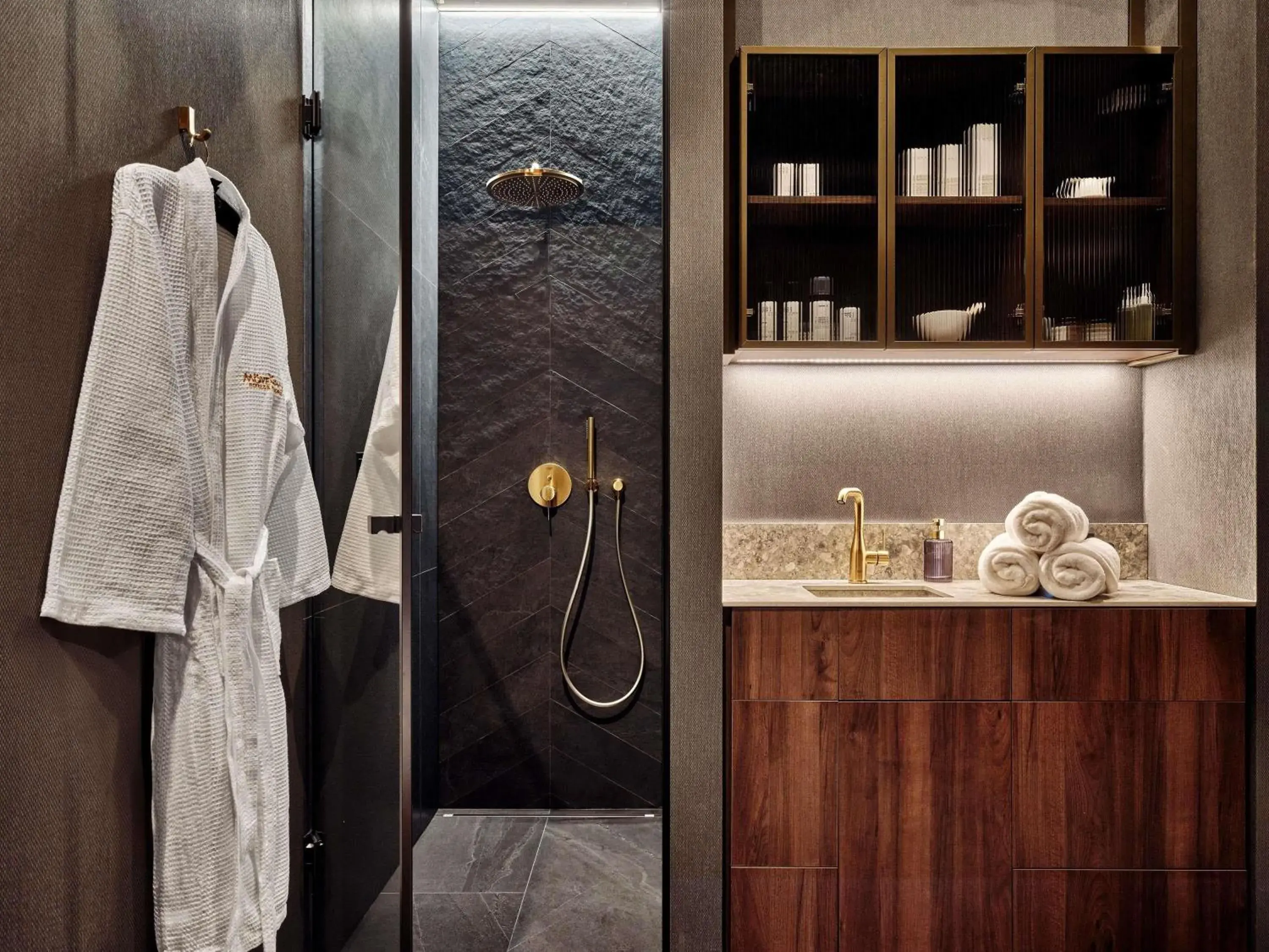 Property building in Mövenpick Resort & Spa Karpacz Property building in Mövenpick Resort & Spa Karpacz