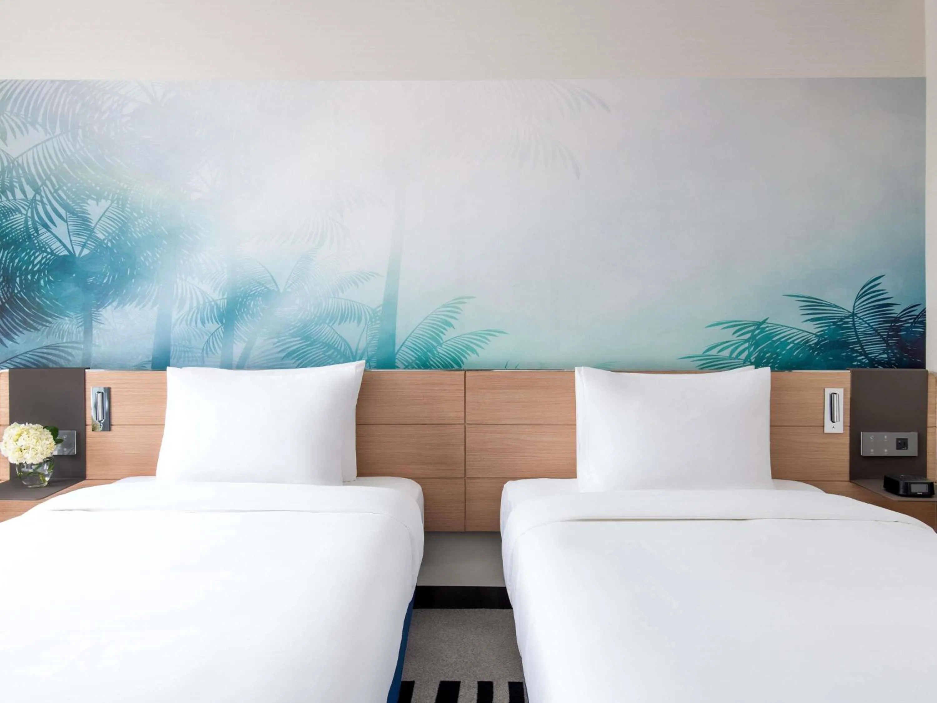 Bedroom, Bed in Novotel Riyadh Sahafa