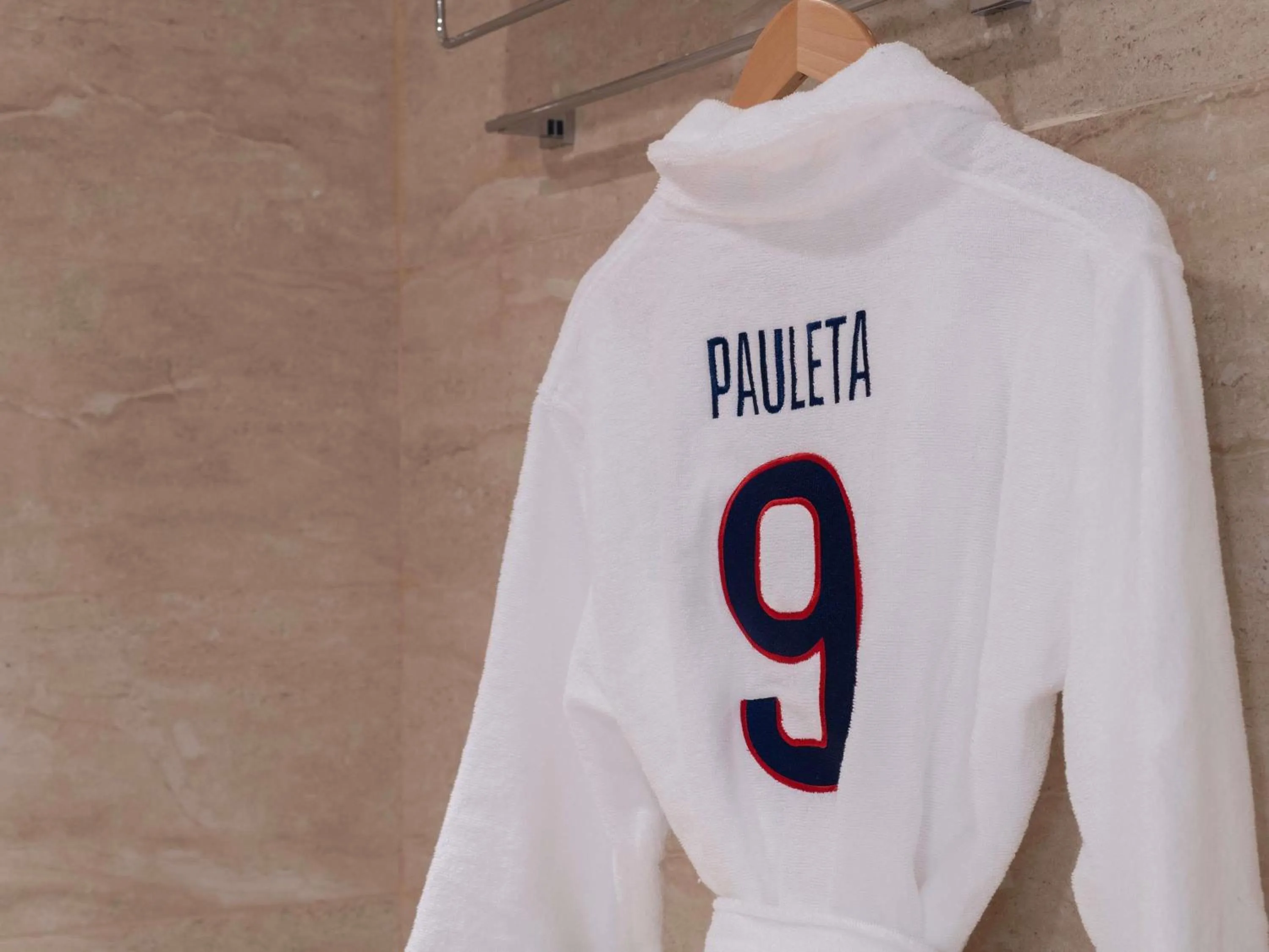 Bedroom in Novotel Riyadh Sahafa