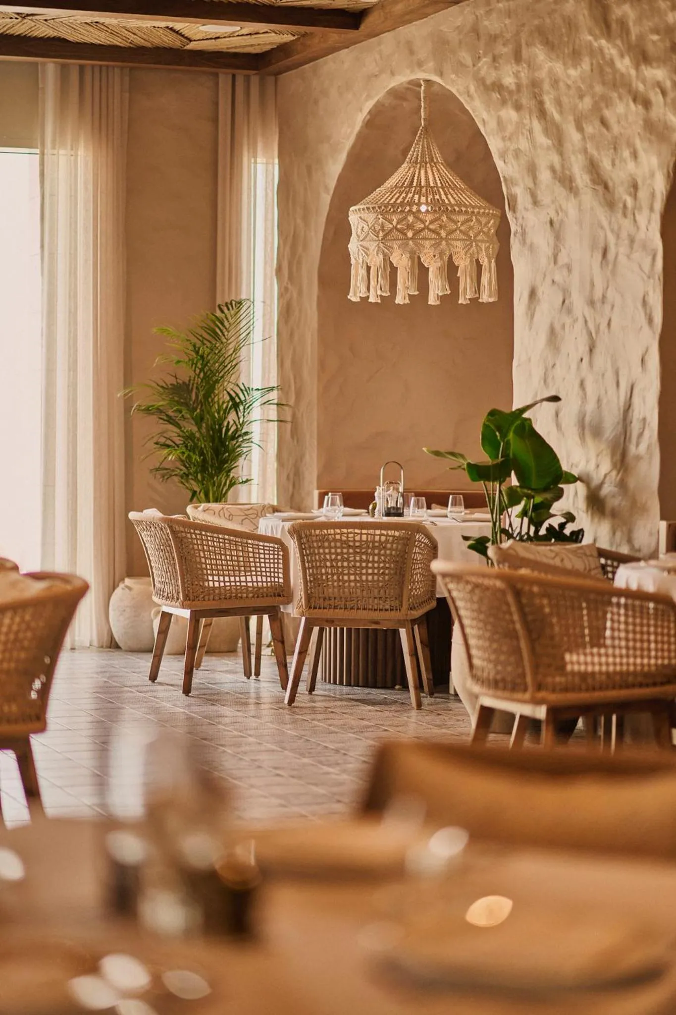 Restaurant/places to eat in Novotel Riyadh Sahafa