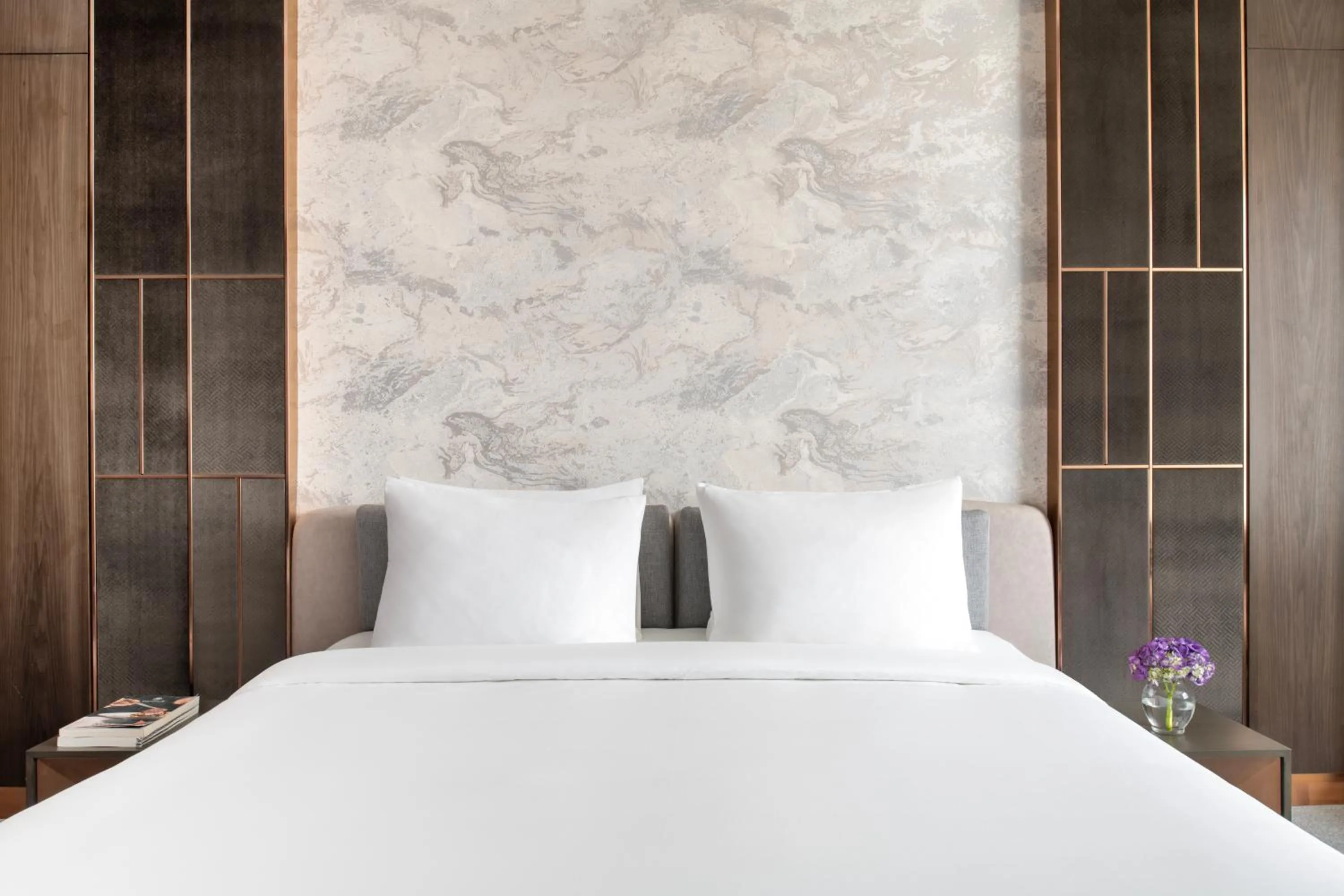 Bedroom, Bed in Novotel Riyadh Sahafa