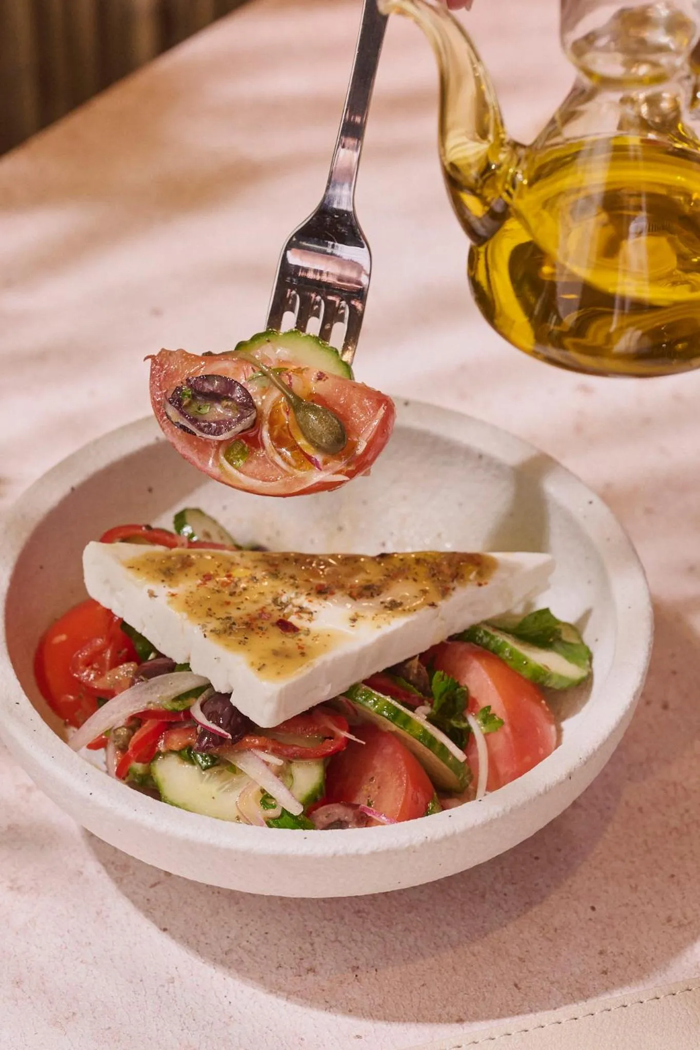 Restaurant/places to eat in Novotel Riyadh Sahafa