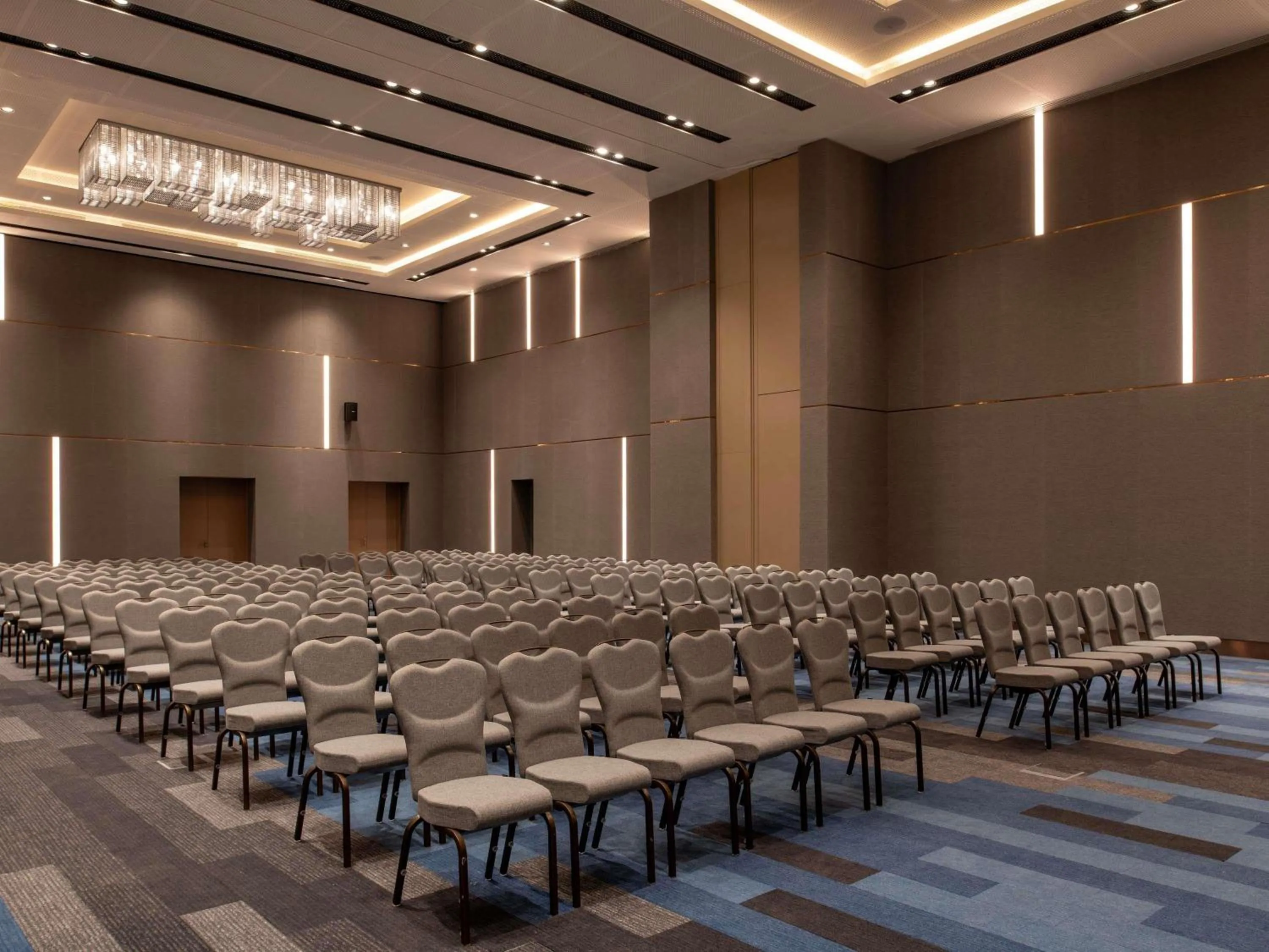 Meeting/conference room in Novotel Riyadh Sahafa