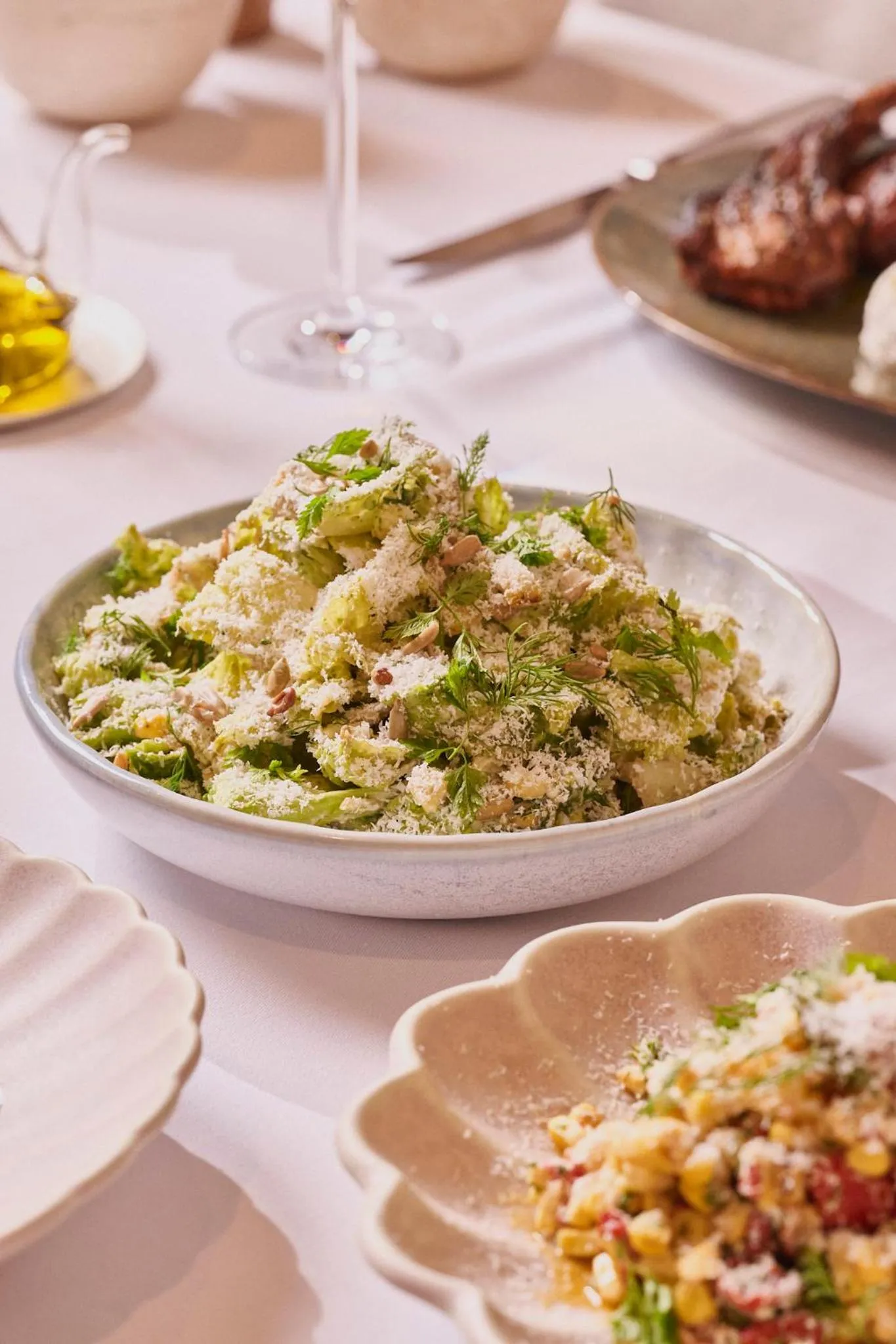 Restaurant/places to eat in Novotel Riyadh Sahafa