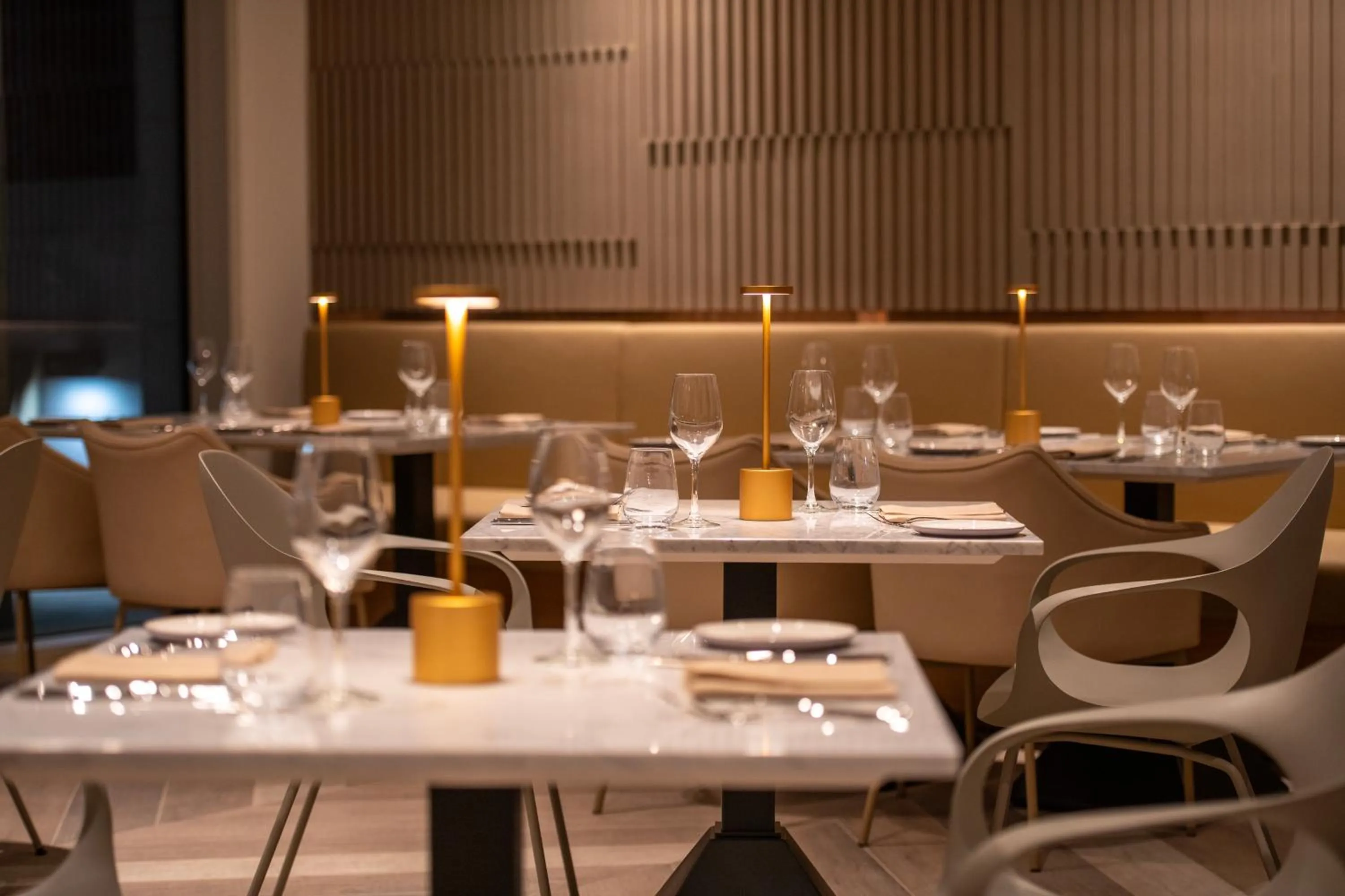 Lounge or bar in Novotel Riyadh Sahafa