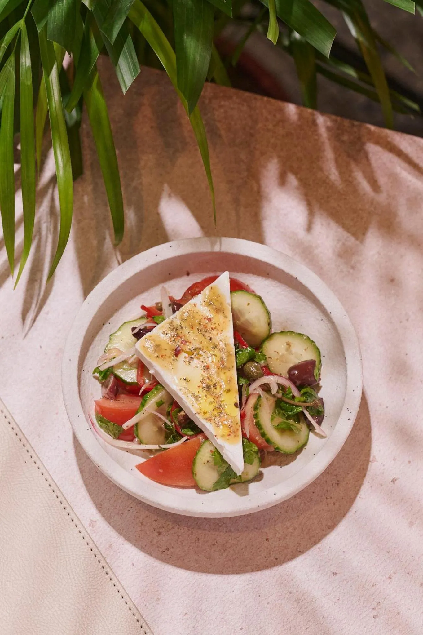 Restaurant/places to eat in Novotel Riyadh Sahafa