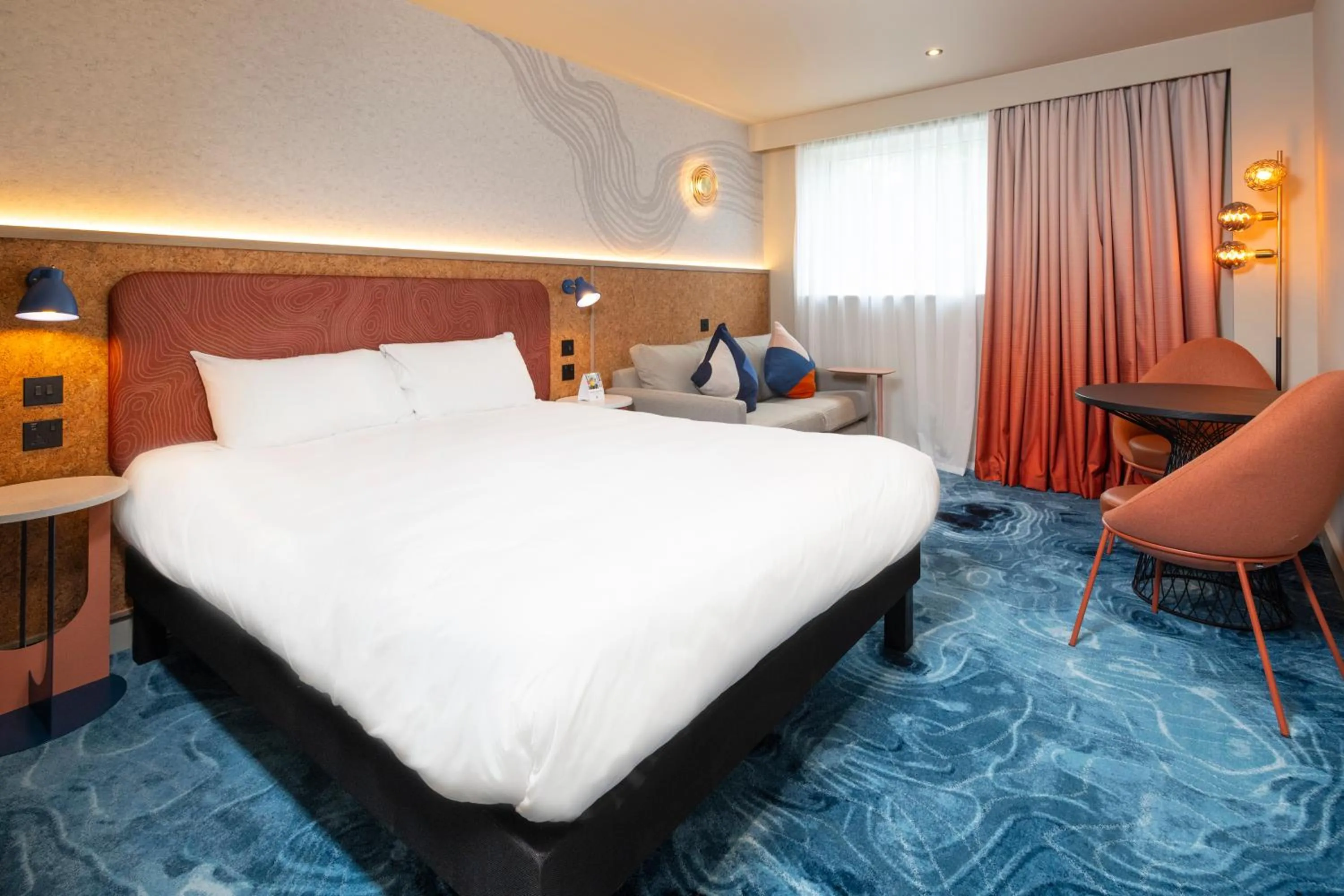 Photo of the whole room, Bed in ibis Styles Burton On Trent