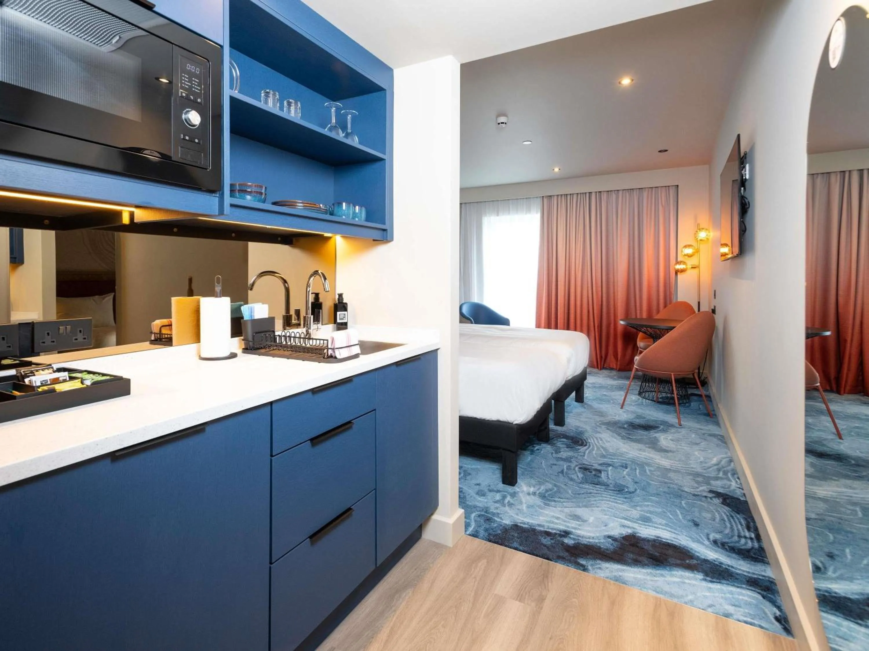 Bedroom in ibis Styles Burton On Trent