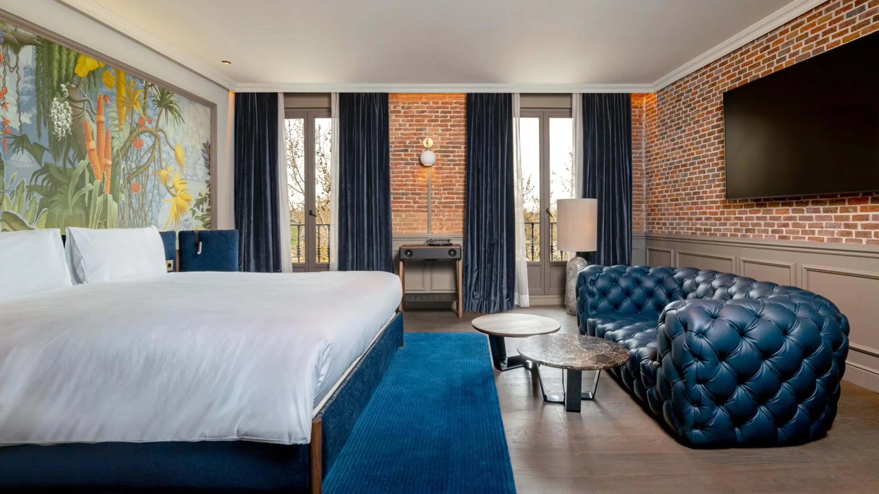 Bed in Casa Faraona Luxury Residences