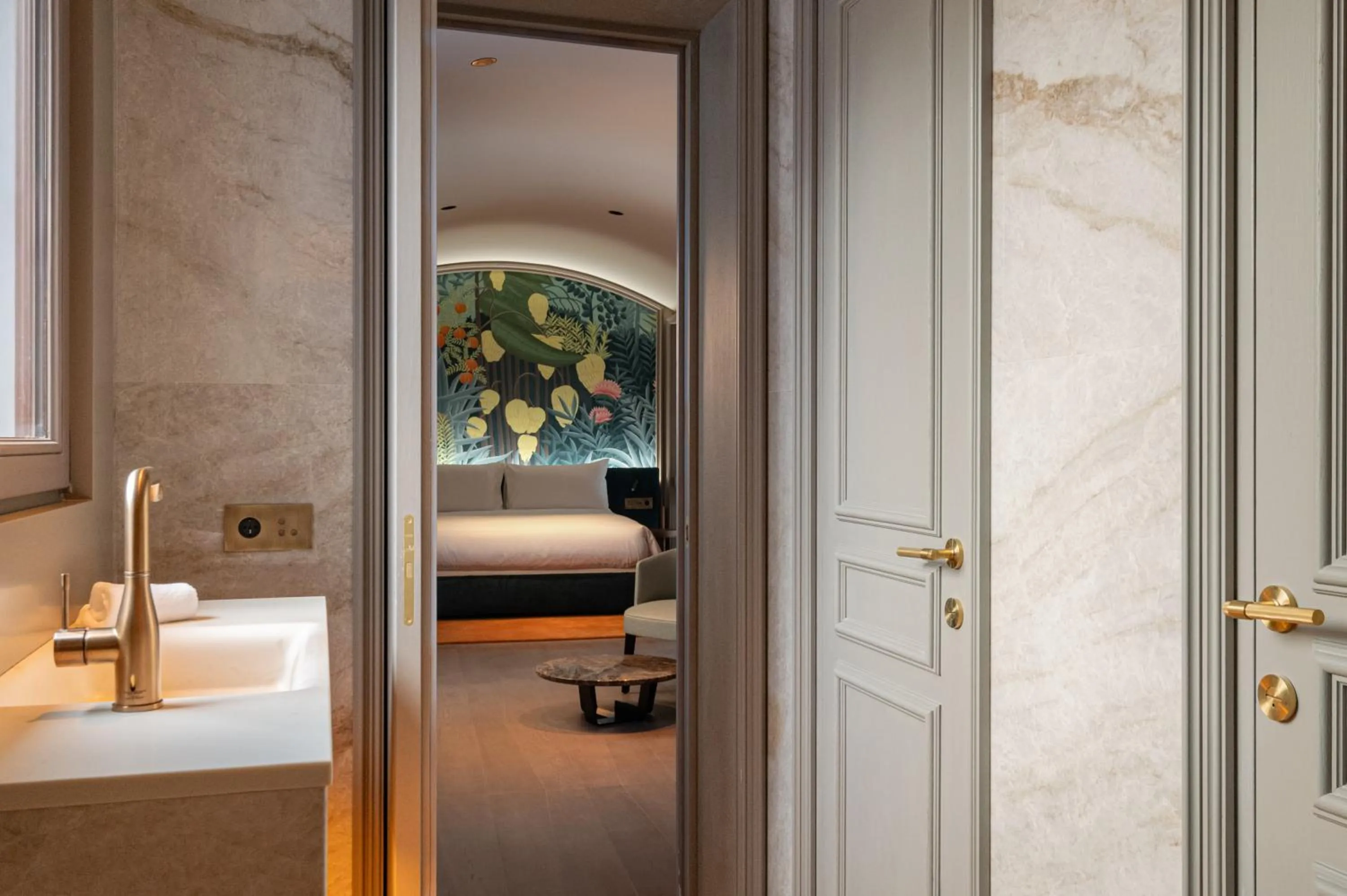 Bed in Casa Faraona Luxury Residences