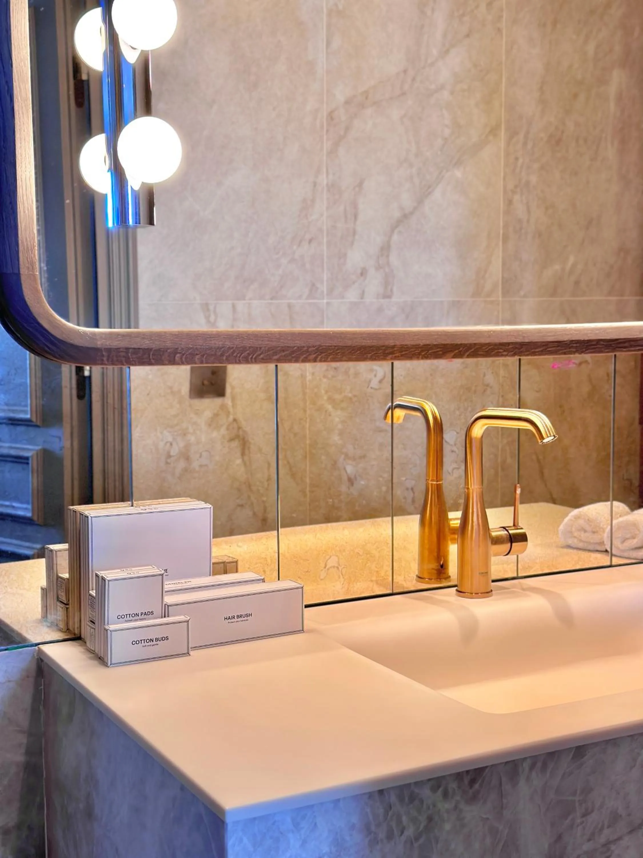 Bathroom in Casa Faraona Luxury Residences