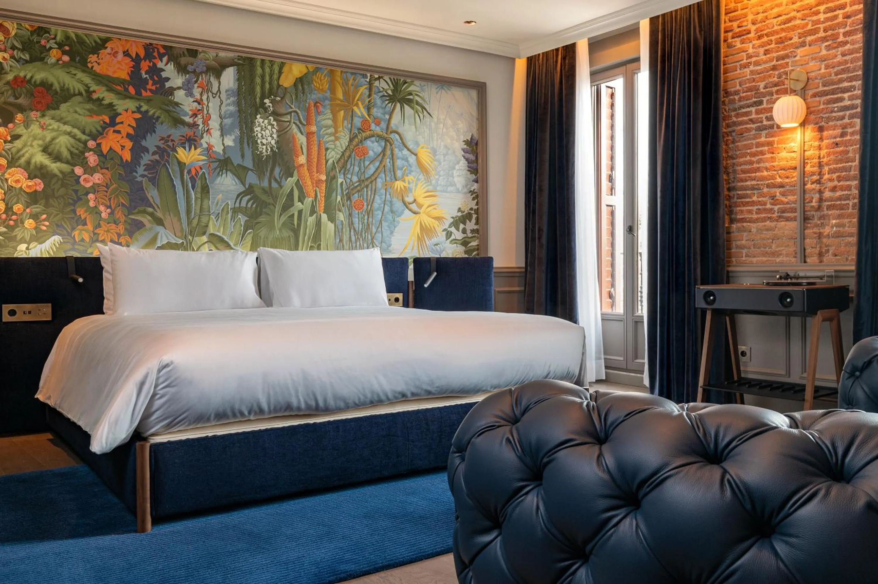 Bed in Casa Faraona Luxury Residences