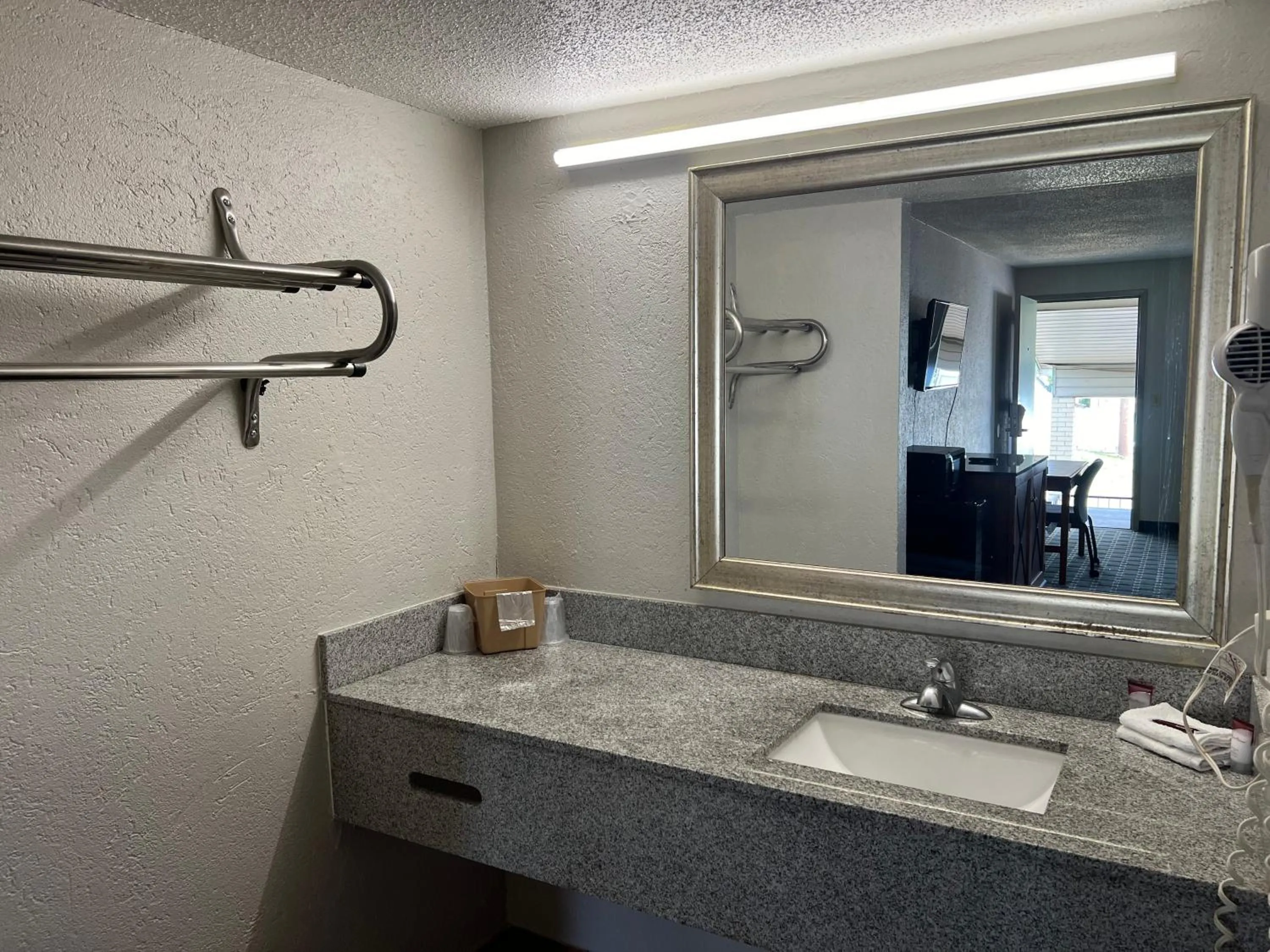 American Inn Columbia