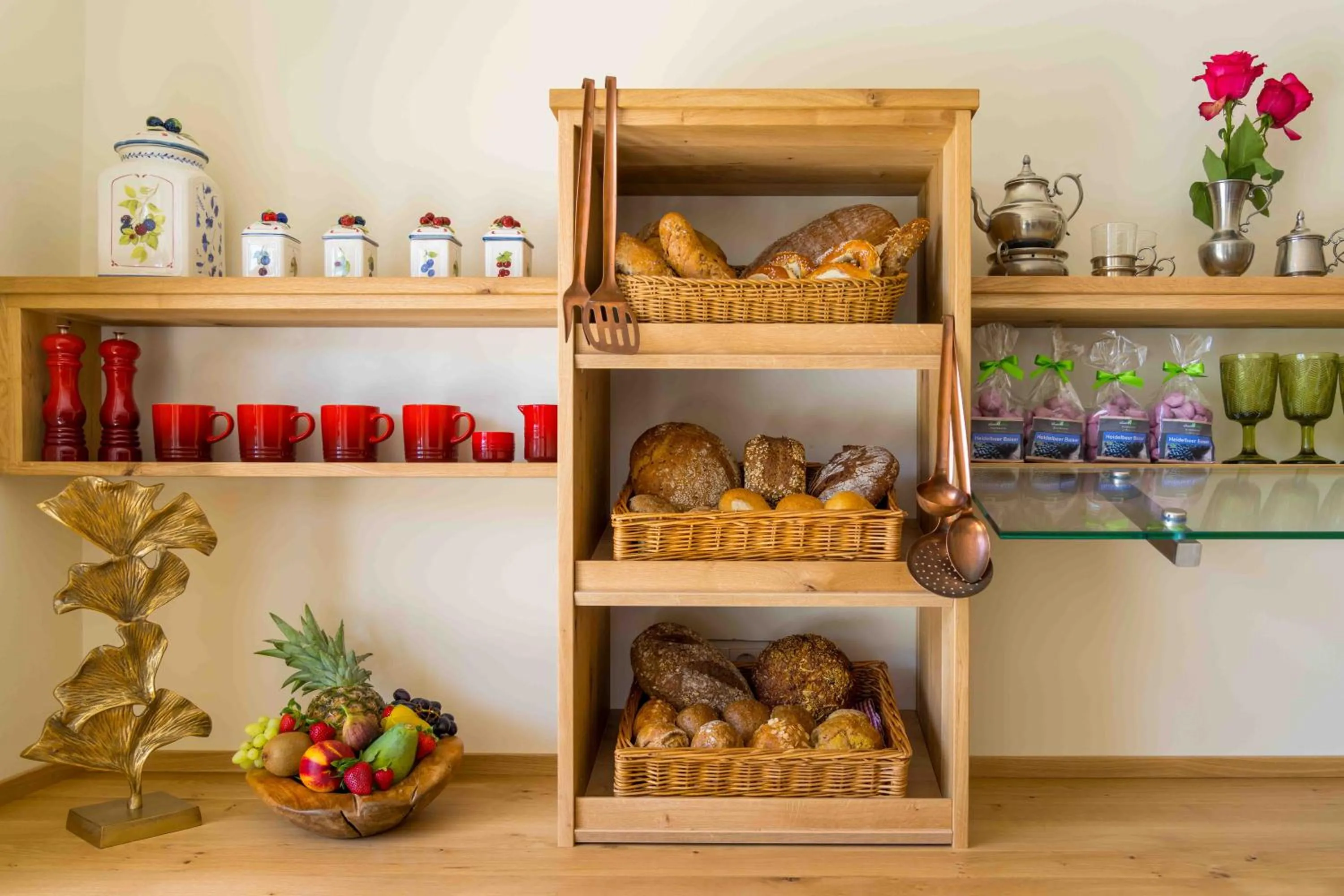 Buffet breakfast in Chalet An der Brunnader - Ihr perfekter Rückzugsort in der Bayerischen Toskana