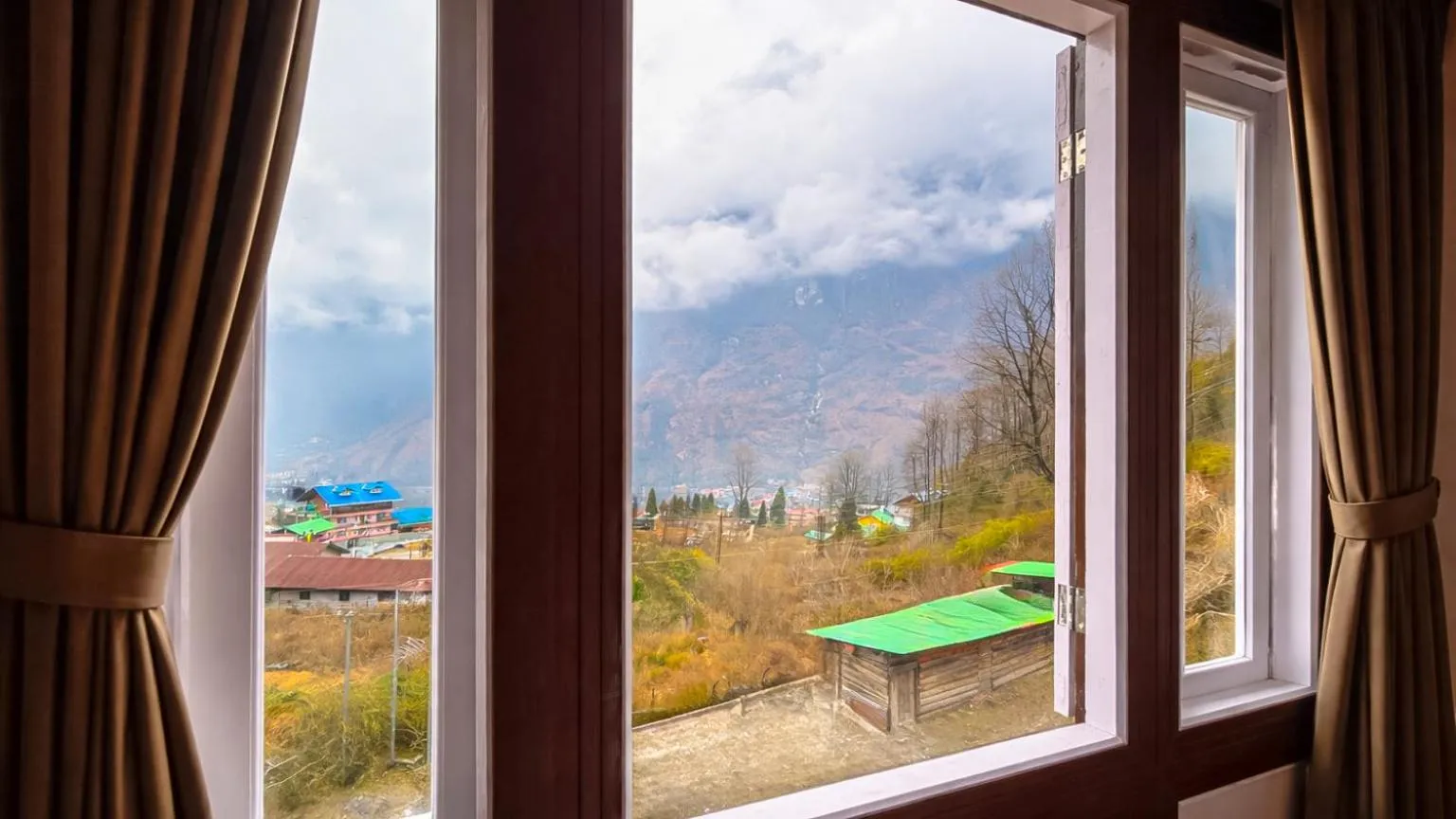 Bedroom in Sumitel Sonam Lachung