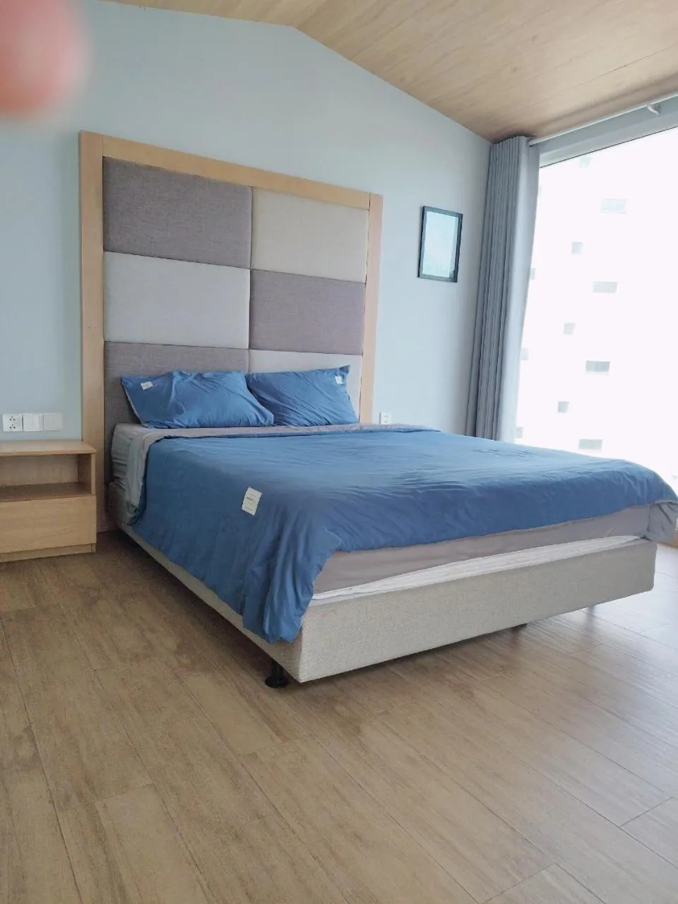 Bed in 7 Apartment