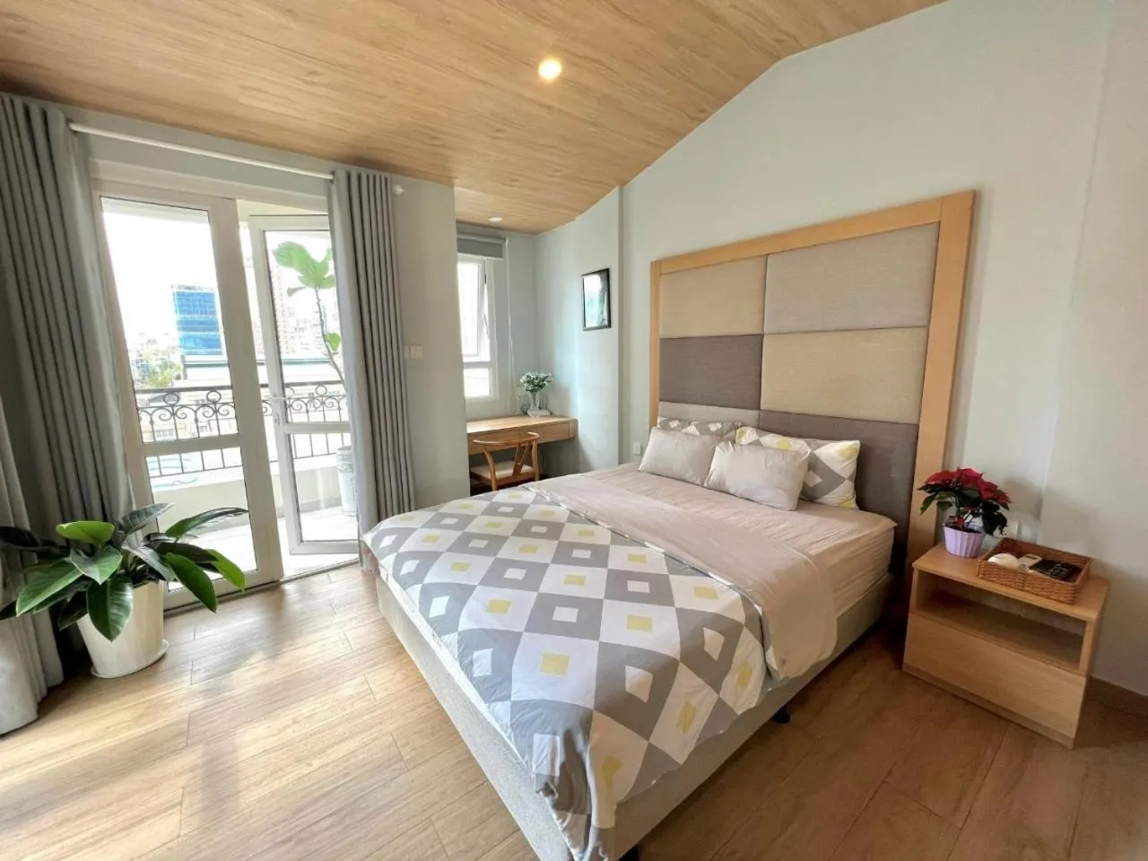 Photo of the whole room, Bed in 7 Apartment