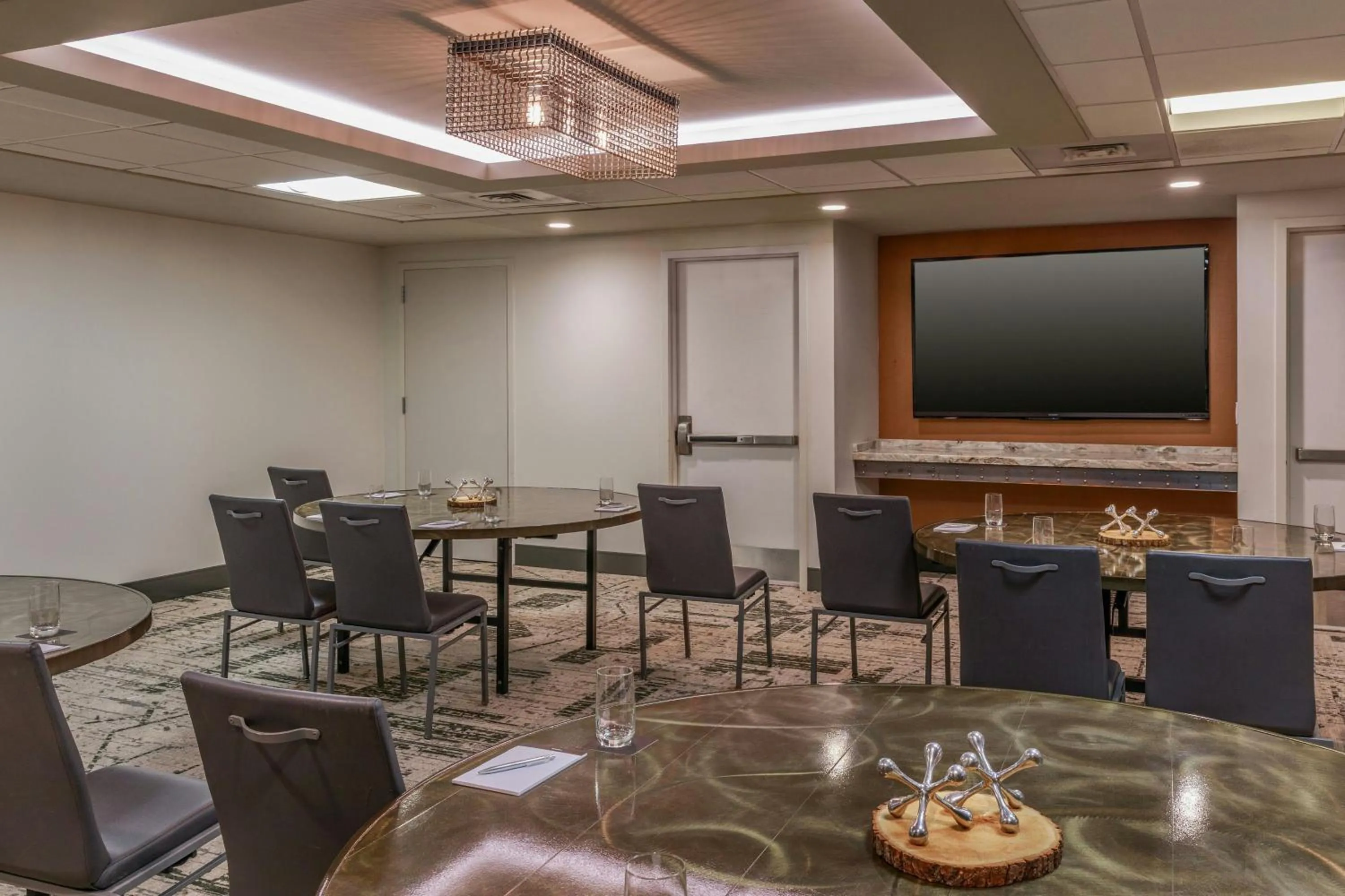 Meeting/conference room in Renaissance Allentown Hotel